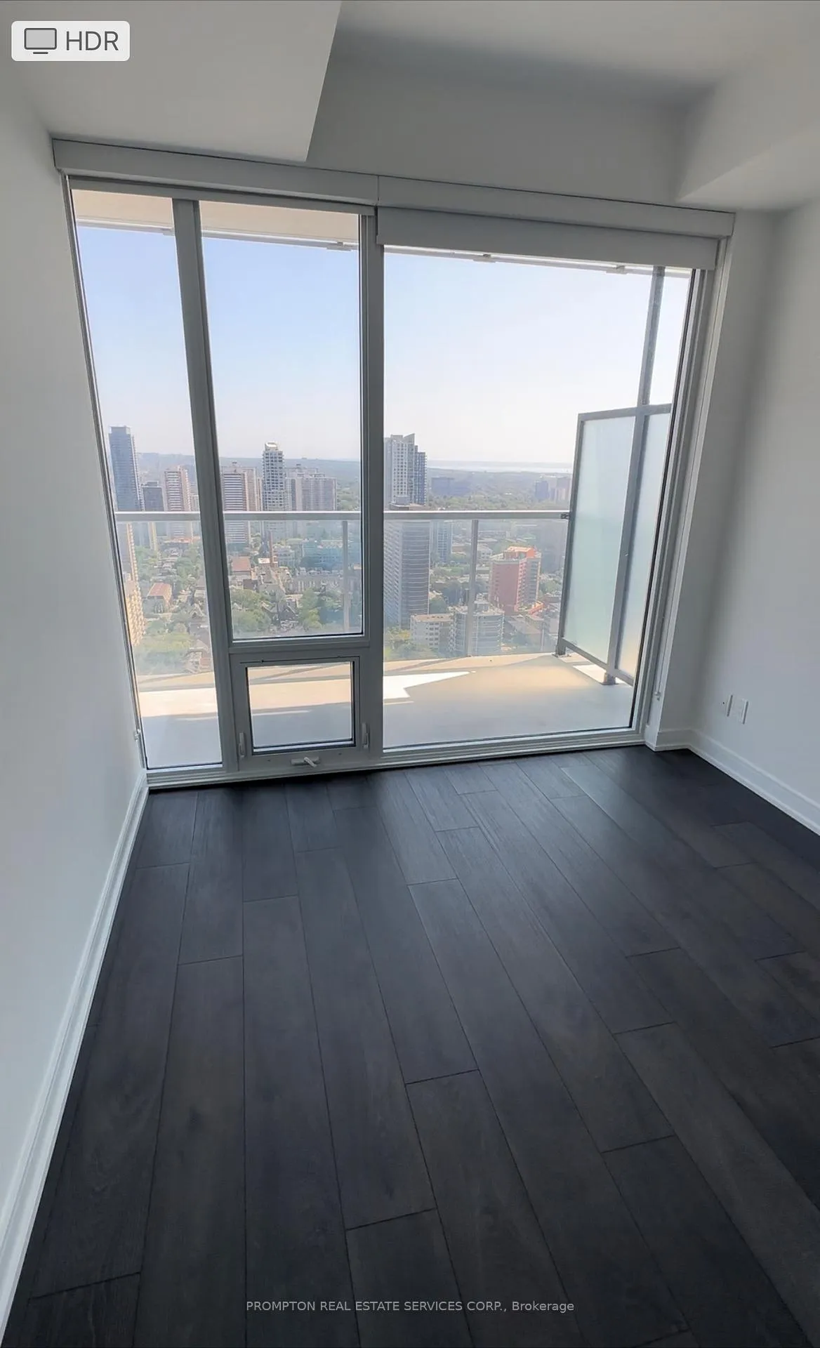 Photo 5 of Unit 4004, 3 Gloucester Street, Toronto, Church-Yonge Corridor — HOMEH