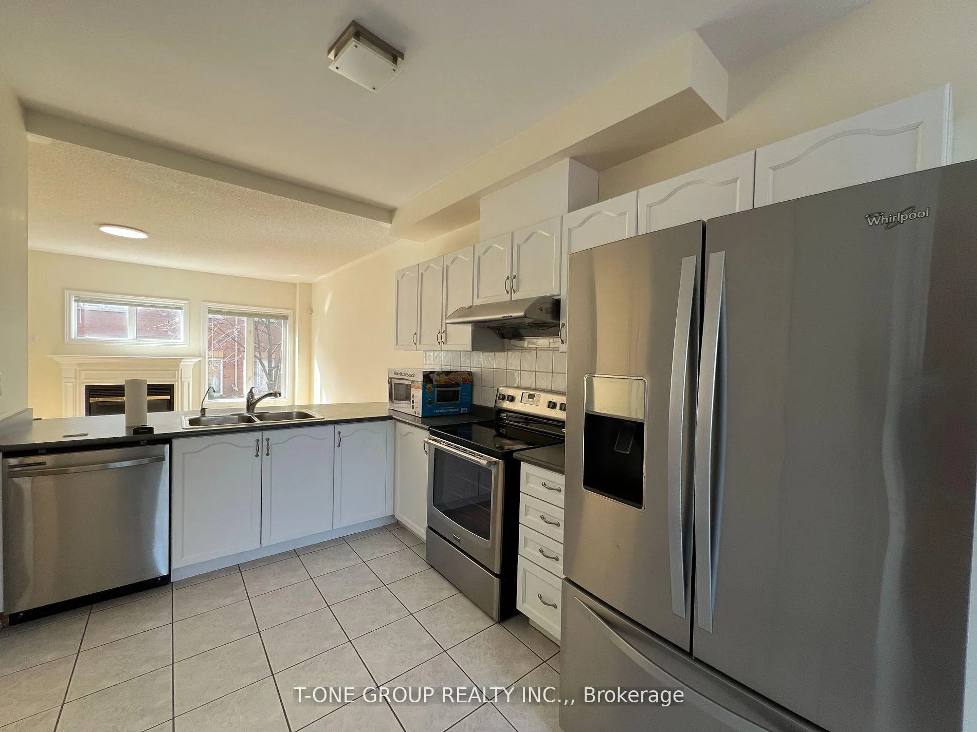 Photo 3 of 14 Asalin Way, Markham, Buttonville — HOMEH
