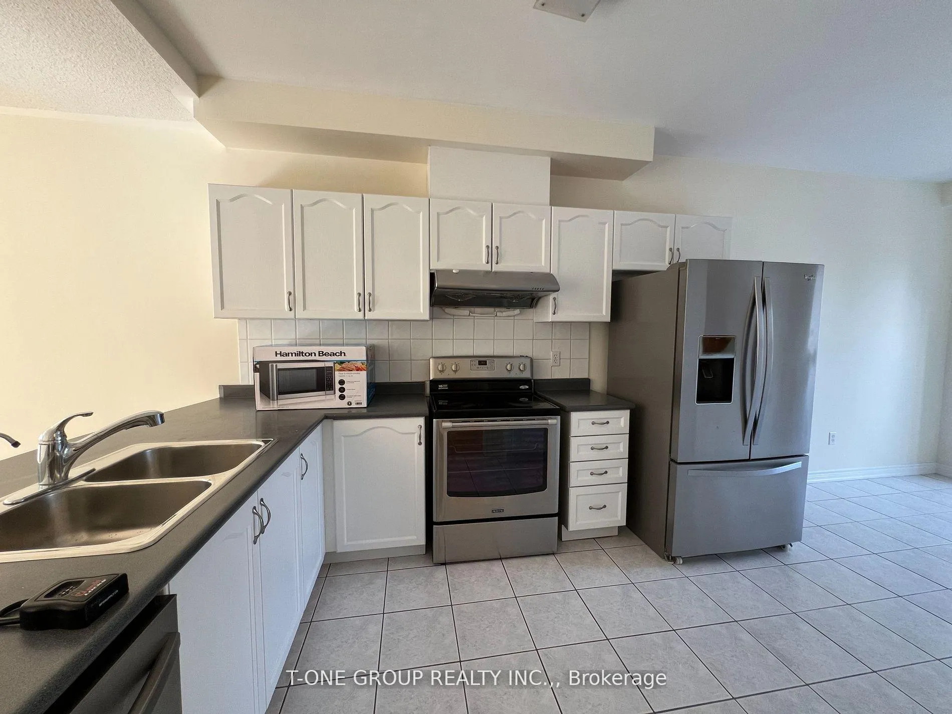 Photo 4 of 14 Asalin Way, Markham, Buttonville — HOMEH