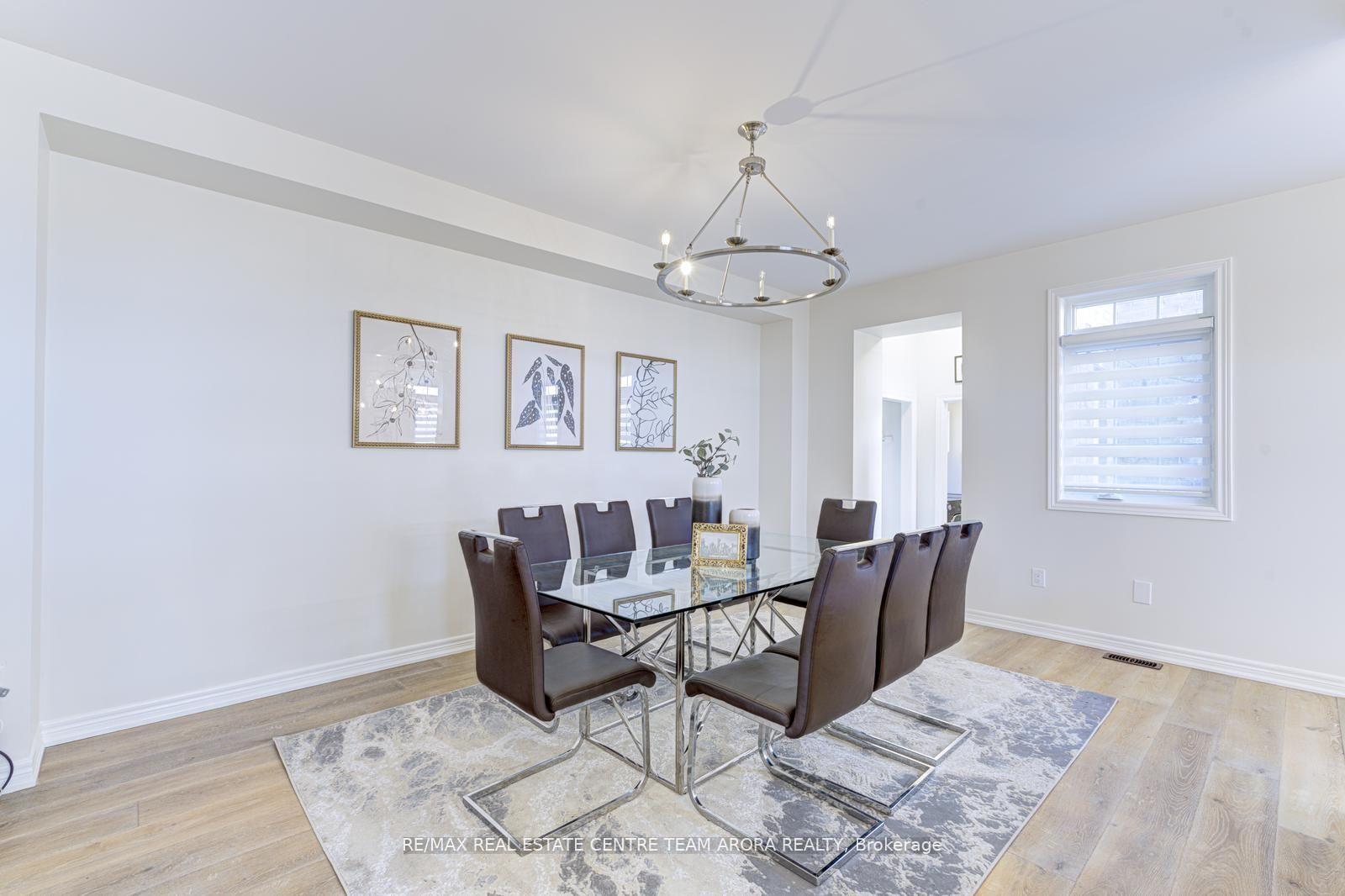 Photo 12 of 29 Novice Drive, Brampton, Northwest Brampton — HOMEH