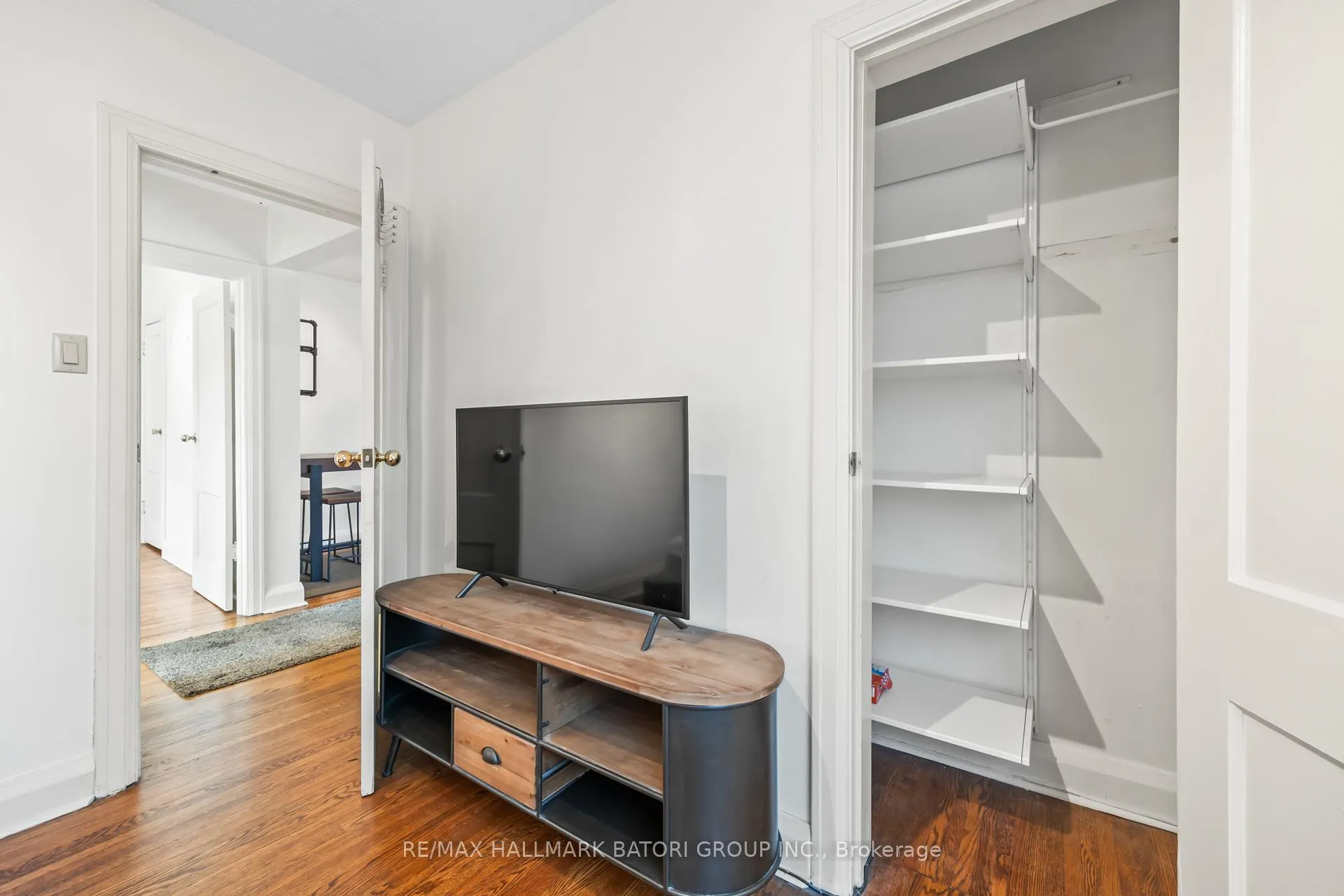 Photo 13 of Unit 205, 35 Raglan Avenue, Toronto, Humewood-Cedarvale — HOMEH