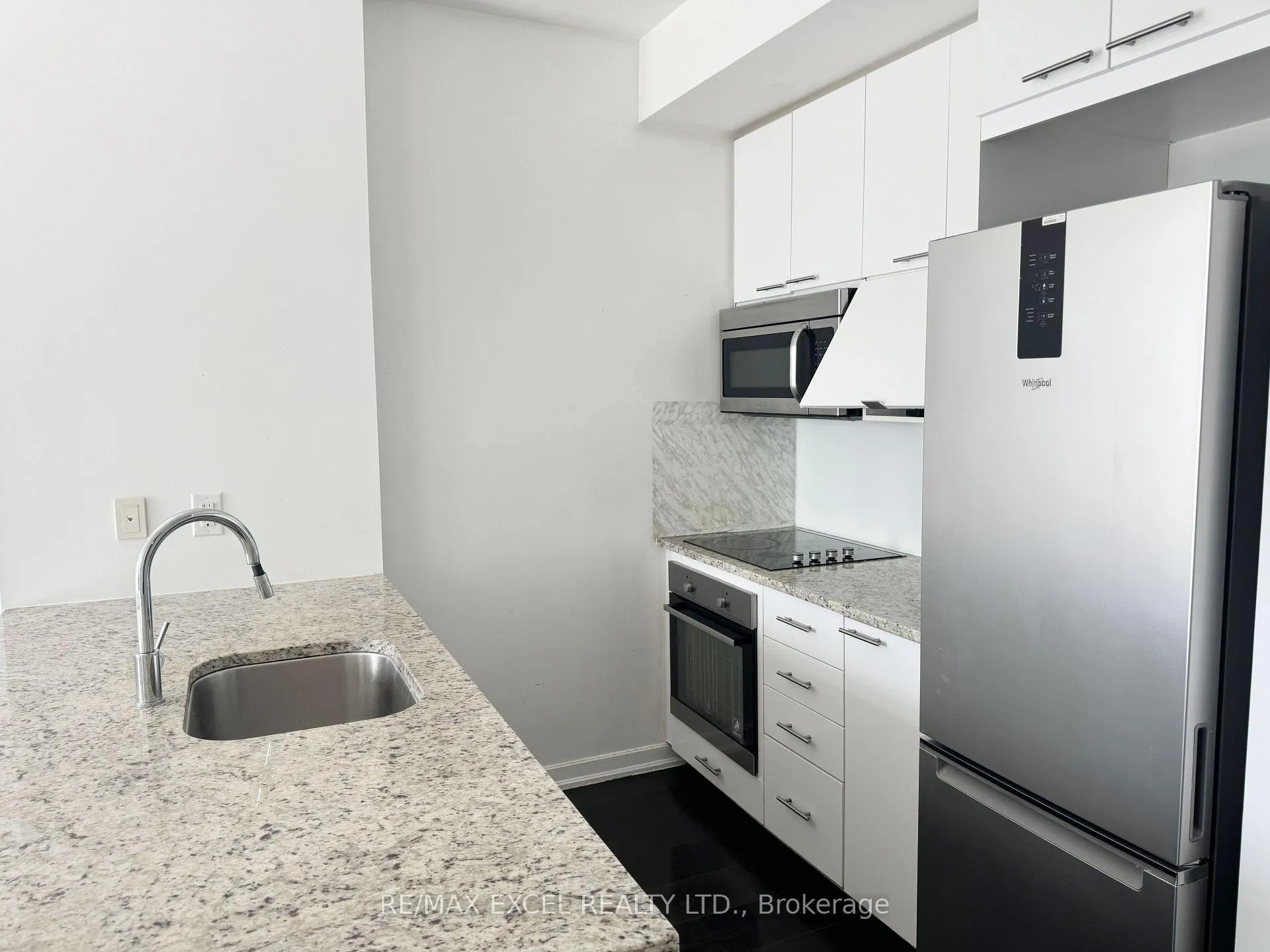 Photo 5 of Unit 2209, 66 Forest Manor Road, North York, Henry Farm — HOMEH