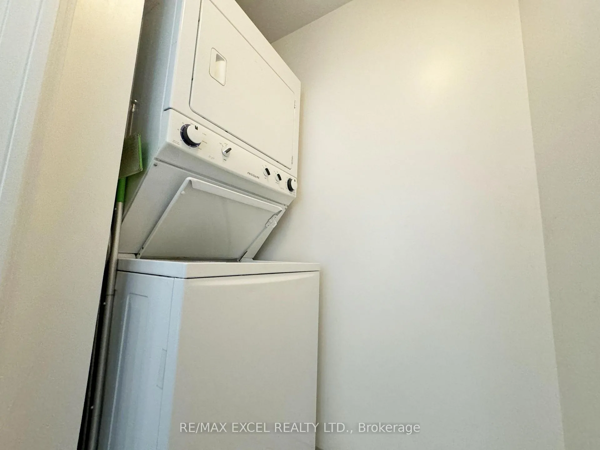 Photo 9 of Unit 2209, 66 Forest Manor Road, North York, Henry Farm — HOMEH