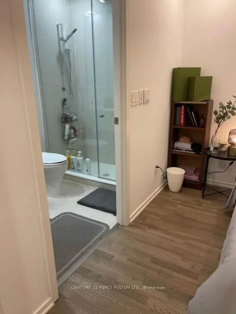 Photo 15 of Unit 1608, 1 Bloor Street E, Toronto, Church-Yonge Corridor — HOMEH