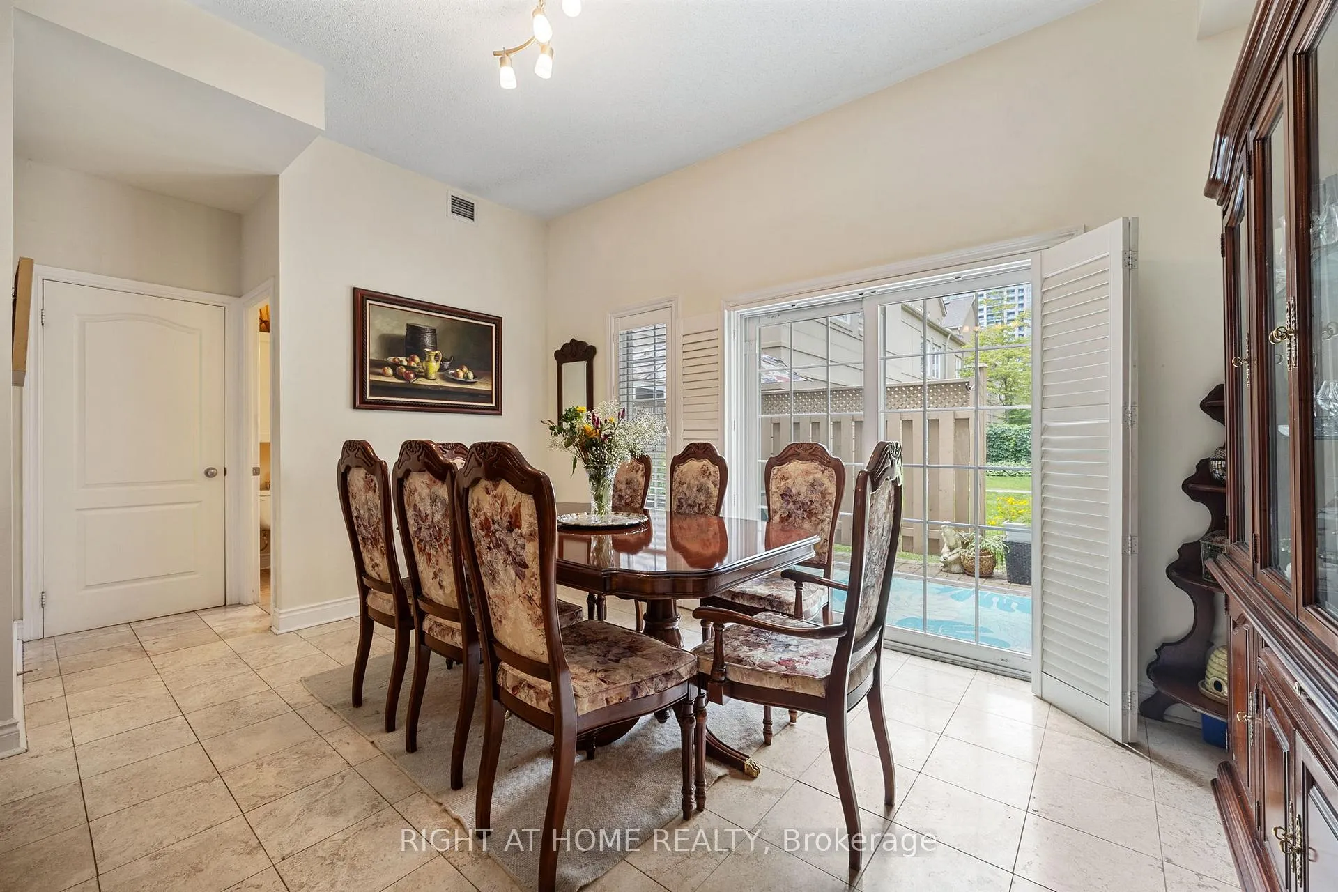 Photo 10 of Unit TH15, 8 Rean Drive, North York, Bayview Village — HOMEH