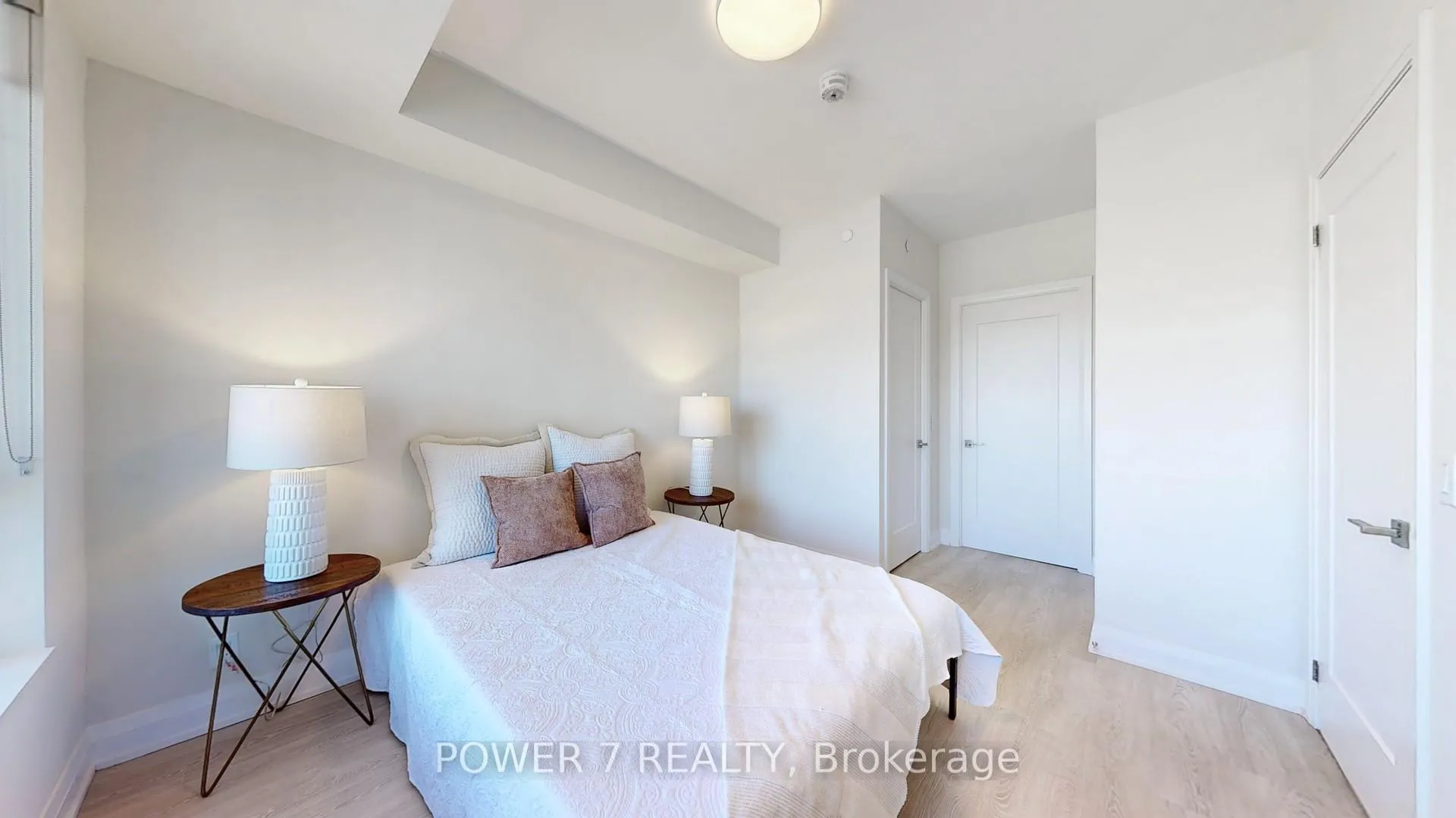 Photo 14 of Unit 1706, 18 Water Walk Drive, Markham, Unionville — HOMEH