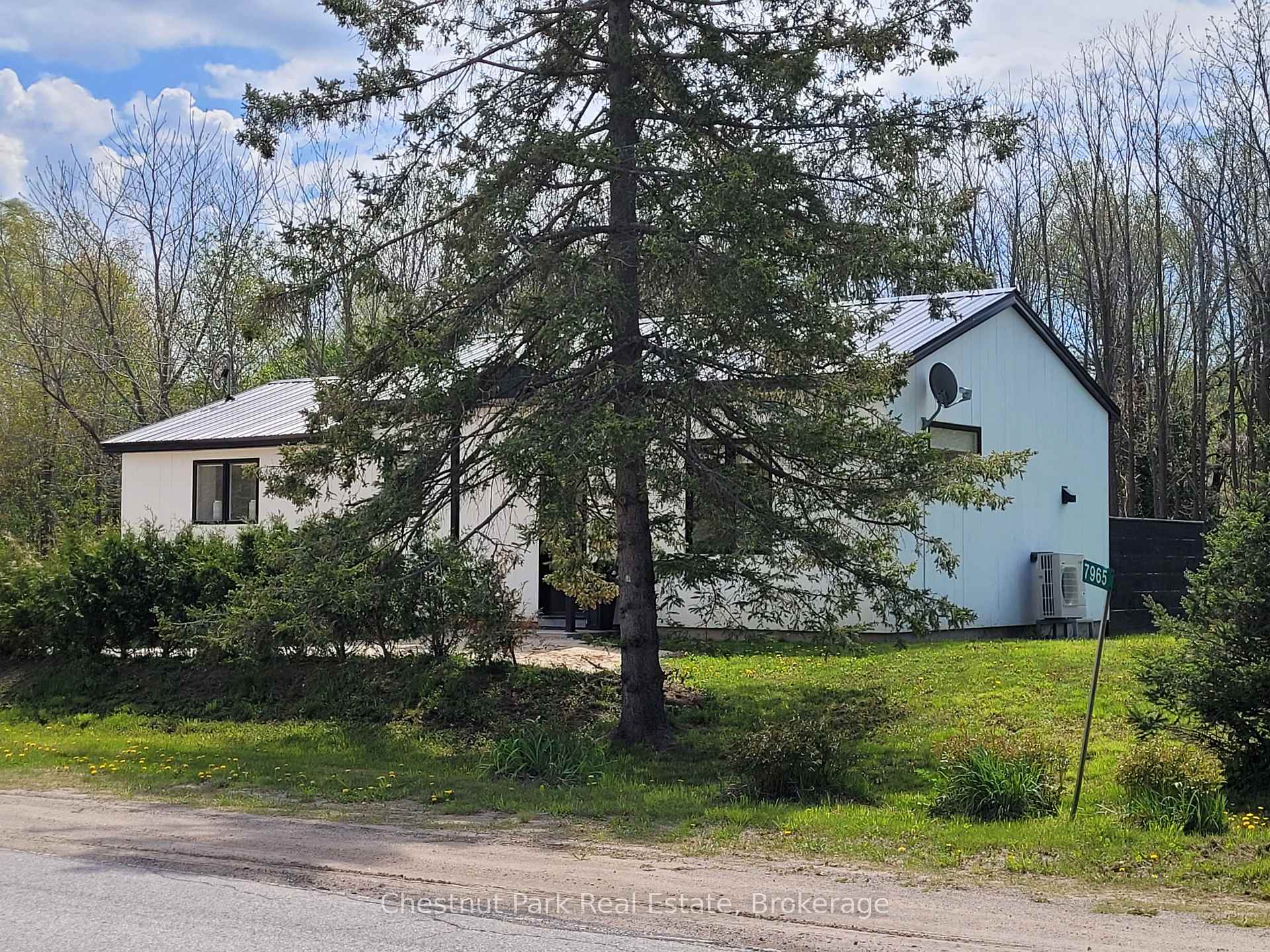 Photo 2 of 7965 County Road 9, Clearview, Rural Clearview — HOMEH