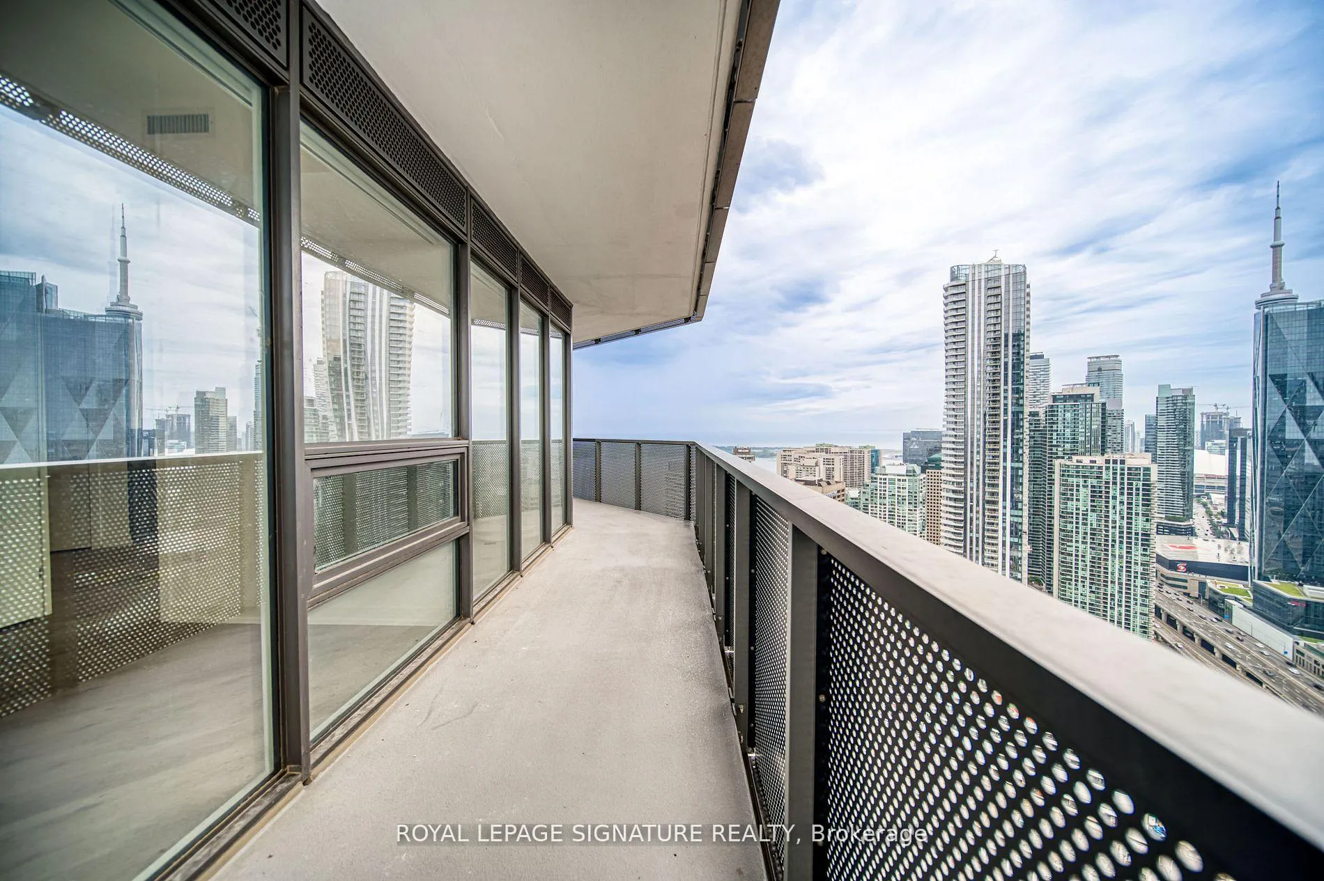 Photo 16 of Unit 5111, 138 Downes Street, Toronto, Waterfront Communities — HOMEH