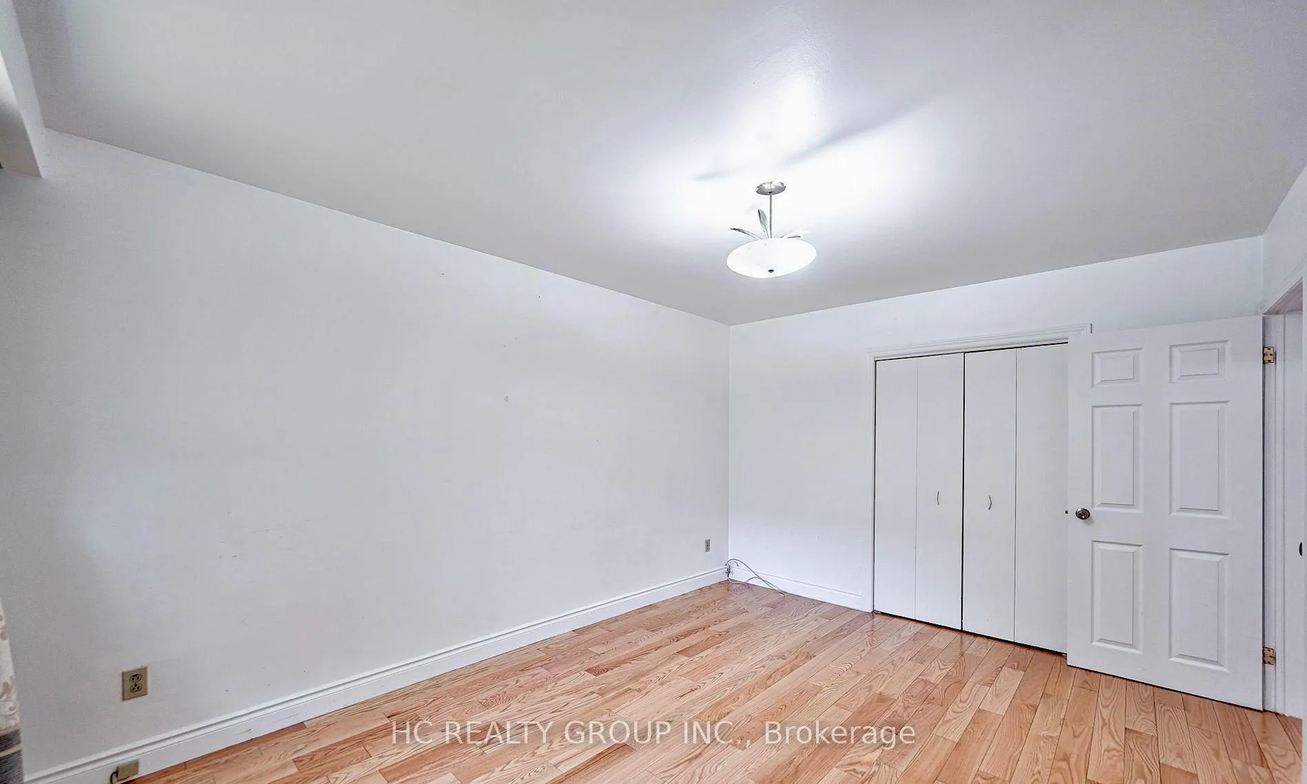 Photo 15 of Unit Upper, 20 Greyhound Drive, North York, Bayview Woods-Steeles — HOMEH