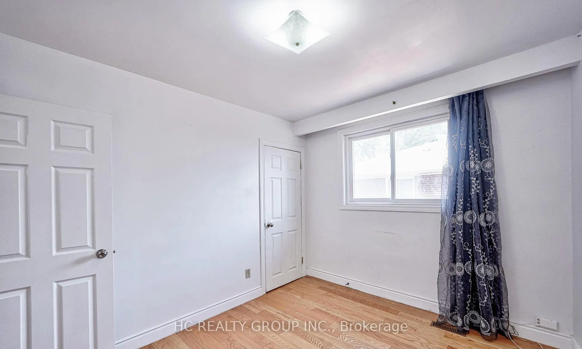 Photo 18 of Unit Upper, 20 Greyhound Drive, North York, Bayview Woods-Steeles — HOMEH