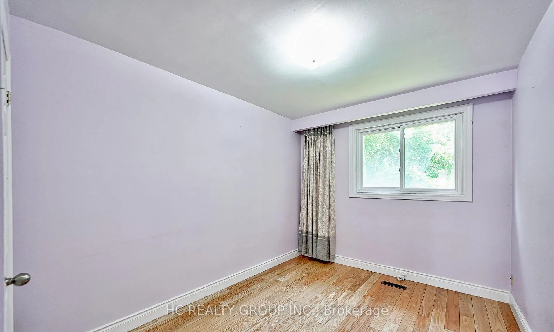 Photo 19 of Unit Upper, 20 Greyhound Drive, North York, Bayview Woods-Steeles — HOMEH