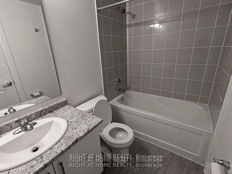 Photo 6 of Unit 701, 2635 William Jackson Drive, Pickering, Duffin Heights — HOMEH