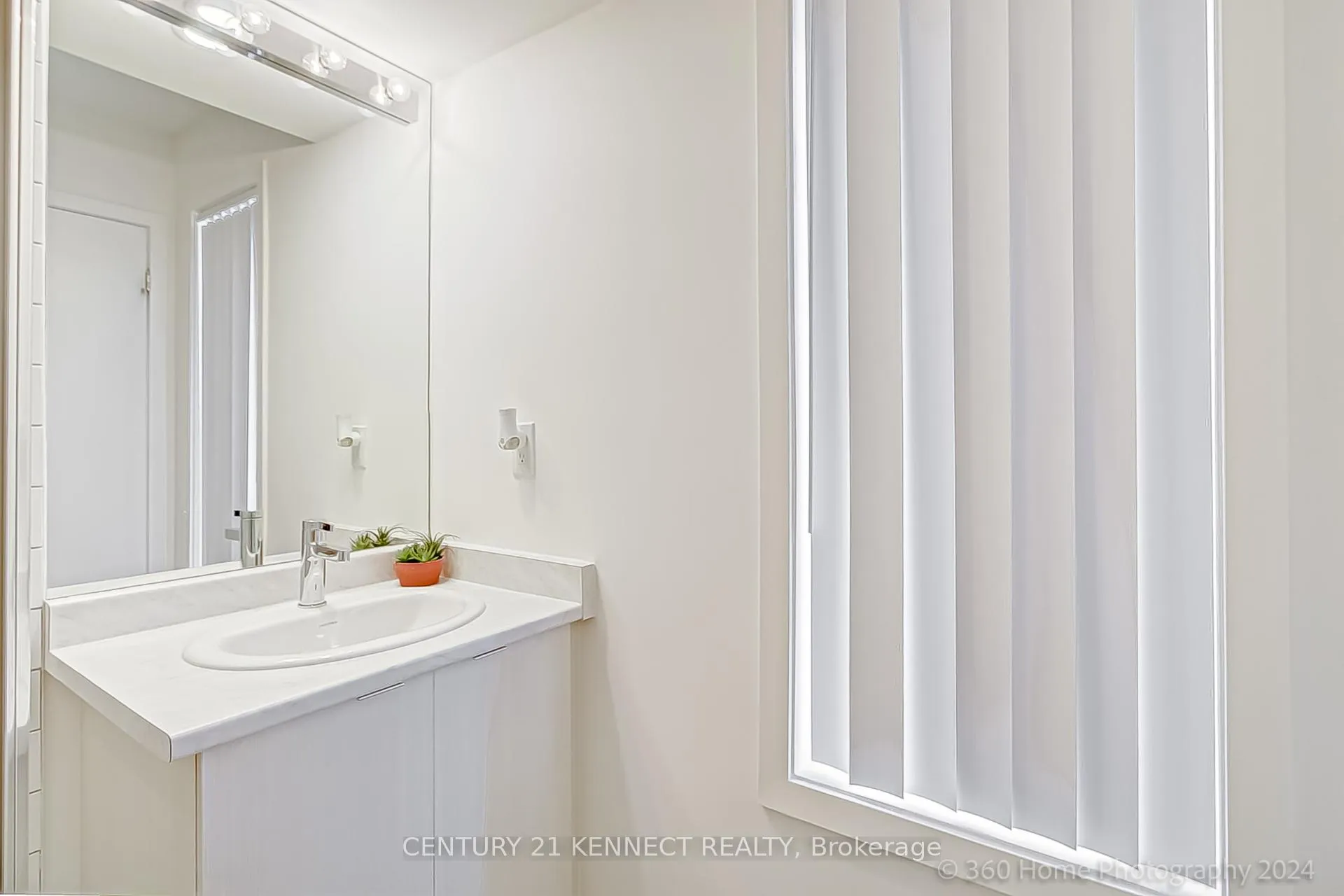 Photo 23 of Unit 601, 1525 Kingston Road, Pickering, Town Centre — HOMEH