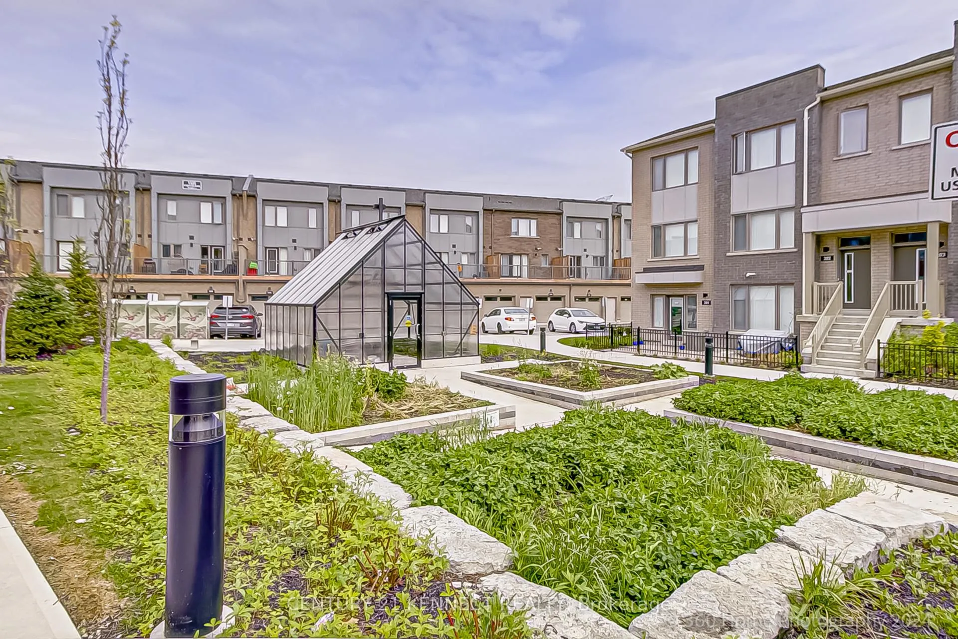 Photo 25 of Unit 601, 1525 Kingston Road, Pickering, Town Centre — HOMEH