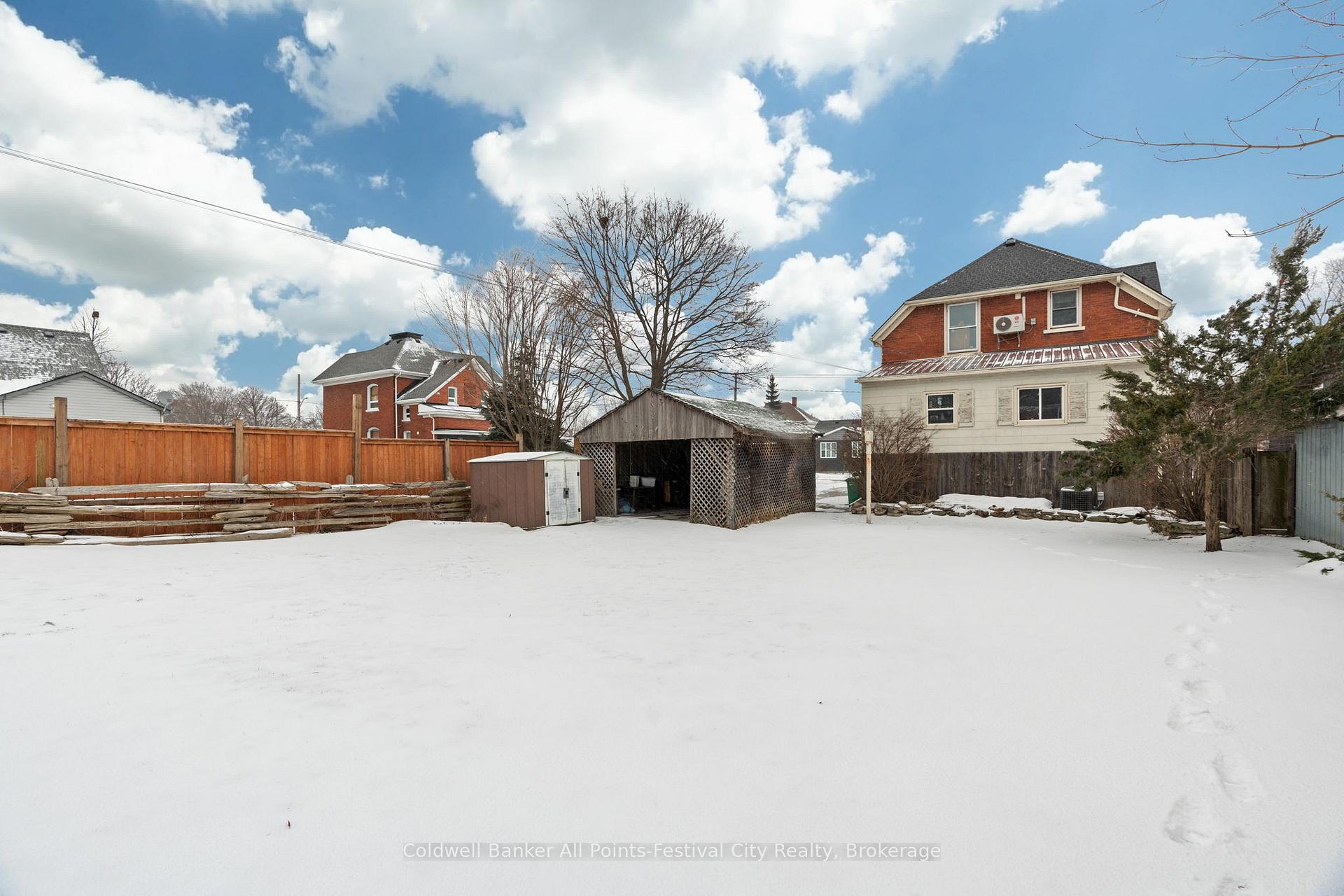 Photo 14 of 130 South Street S, Goderich, Goderich (Town) — HOMEH