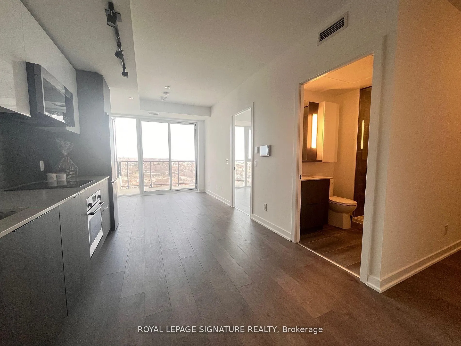 Front of Unit 2213, 5 Defries Street