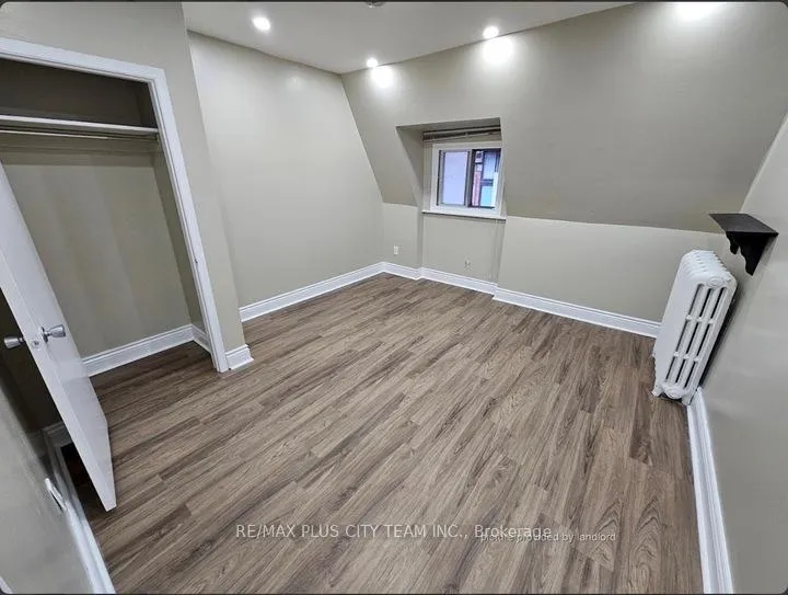 Photo 6 of Unit 3, 18 Dundonald Street, Toronto, Church-Yonge Corridor — HOMEH