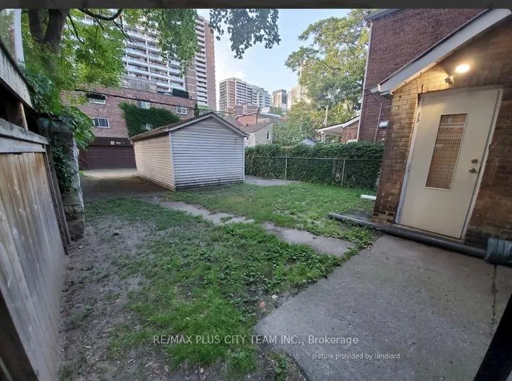 Photo 11 of Unit 3, 18 Dundonald Street, Toronto, Church-Yonge Corridor — HOMEH