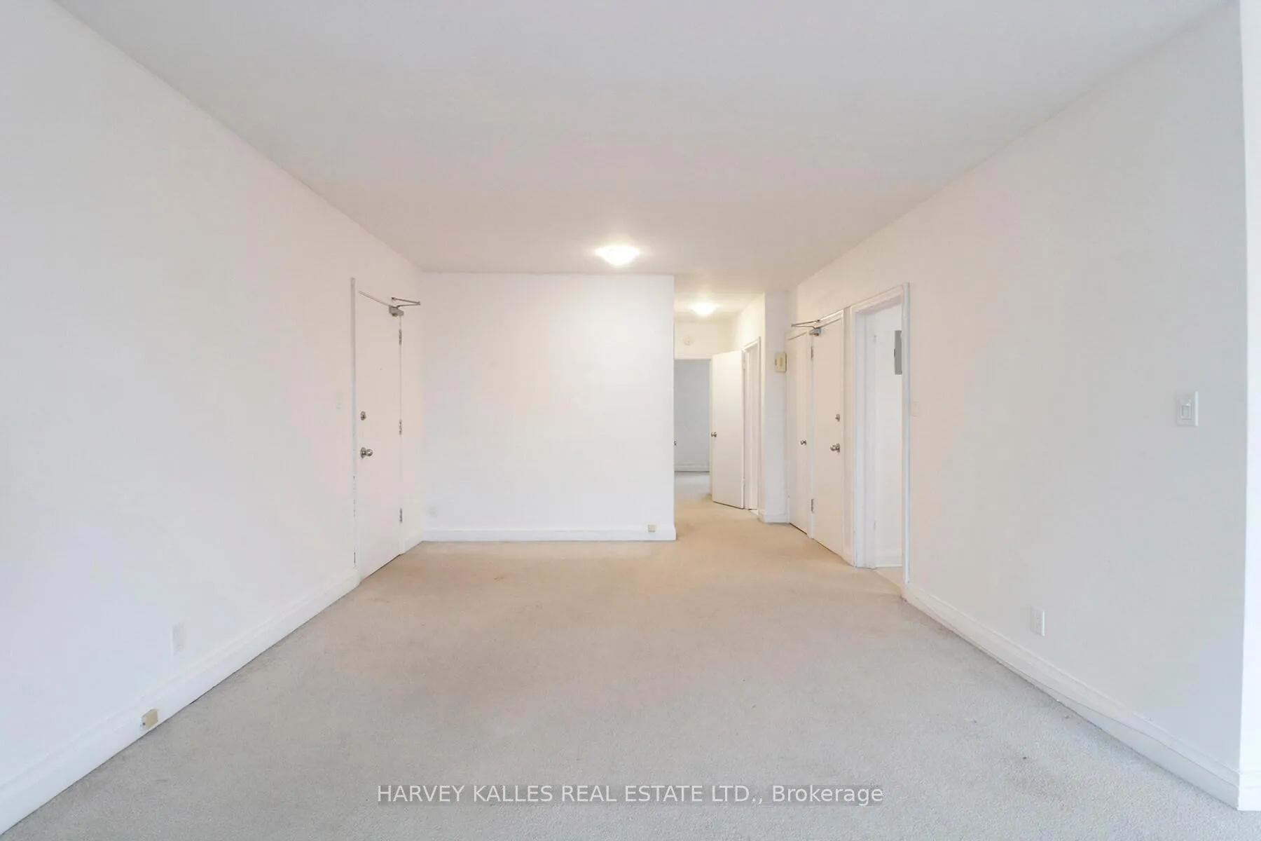 Photo 6 of Unit 4, 7 Markdale Avenue, Toronto, Humewood-Cedarvale — HOMEH