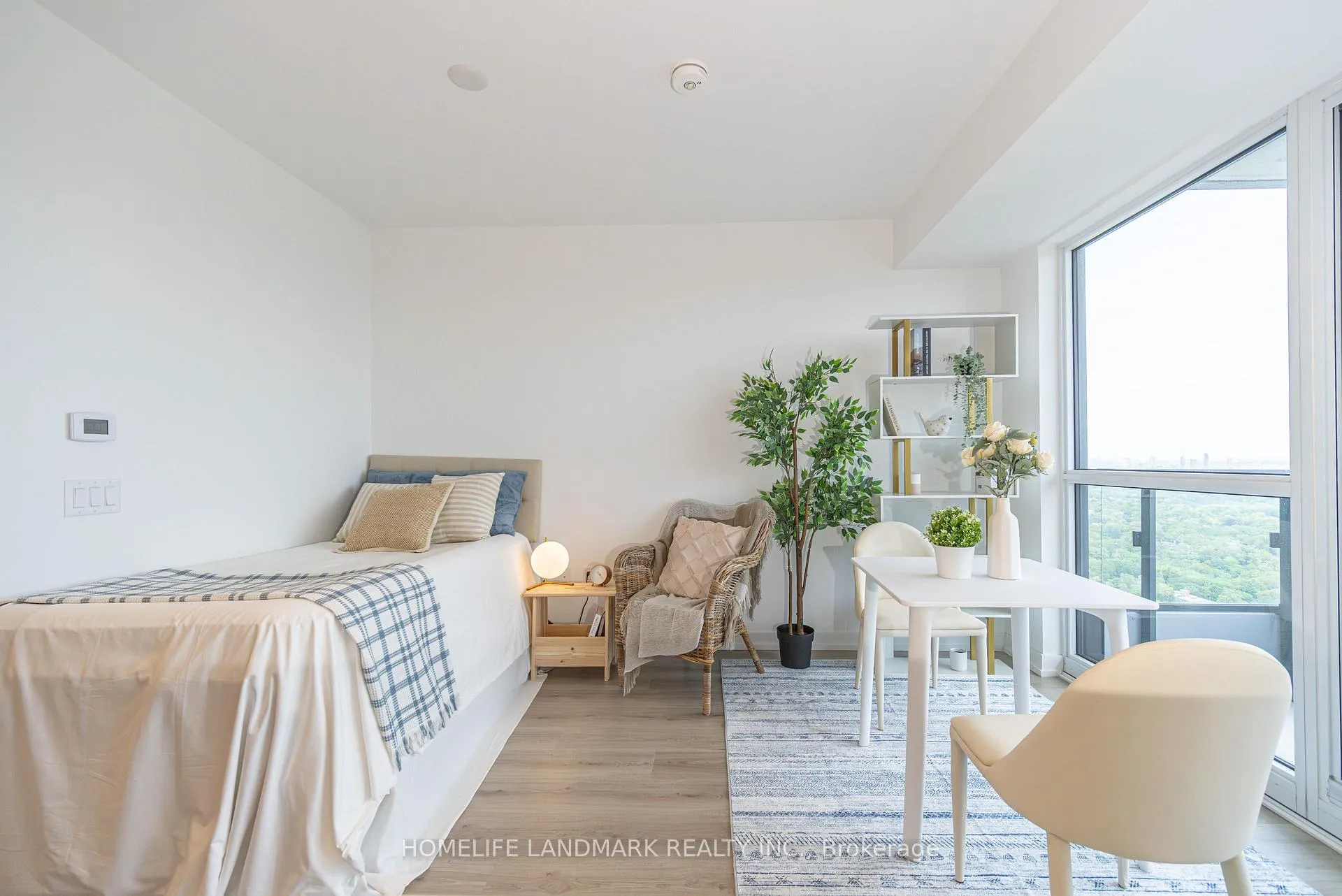 Photo 8 of Unit 4308, 395 Bloor Street E, Toronto, North St. James Town — HOMEH