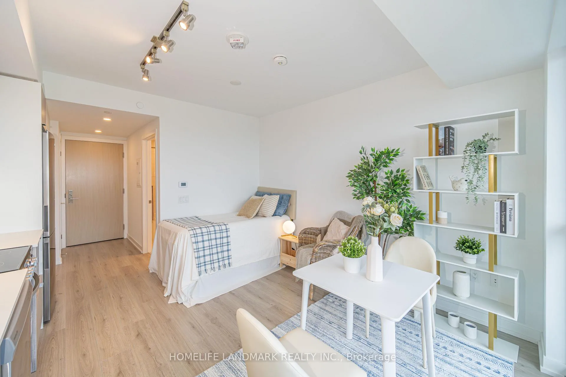 Photo 9 of Unit 4308, 395 Bloor Street E, Toronto, North St. James Town — HOMEH