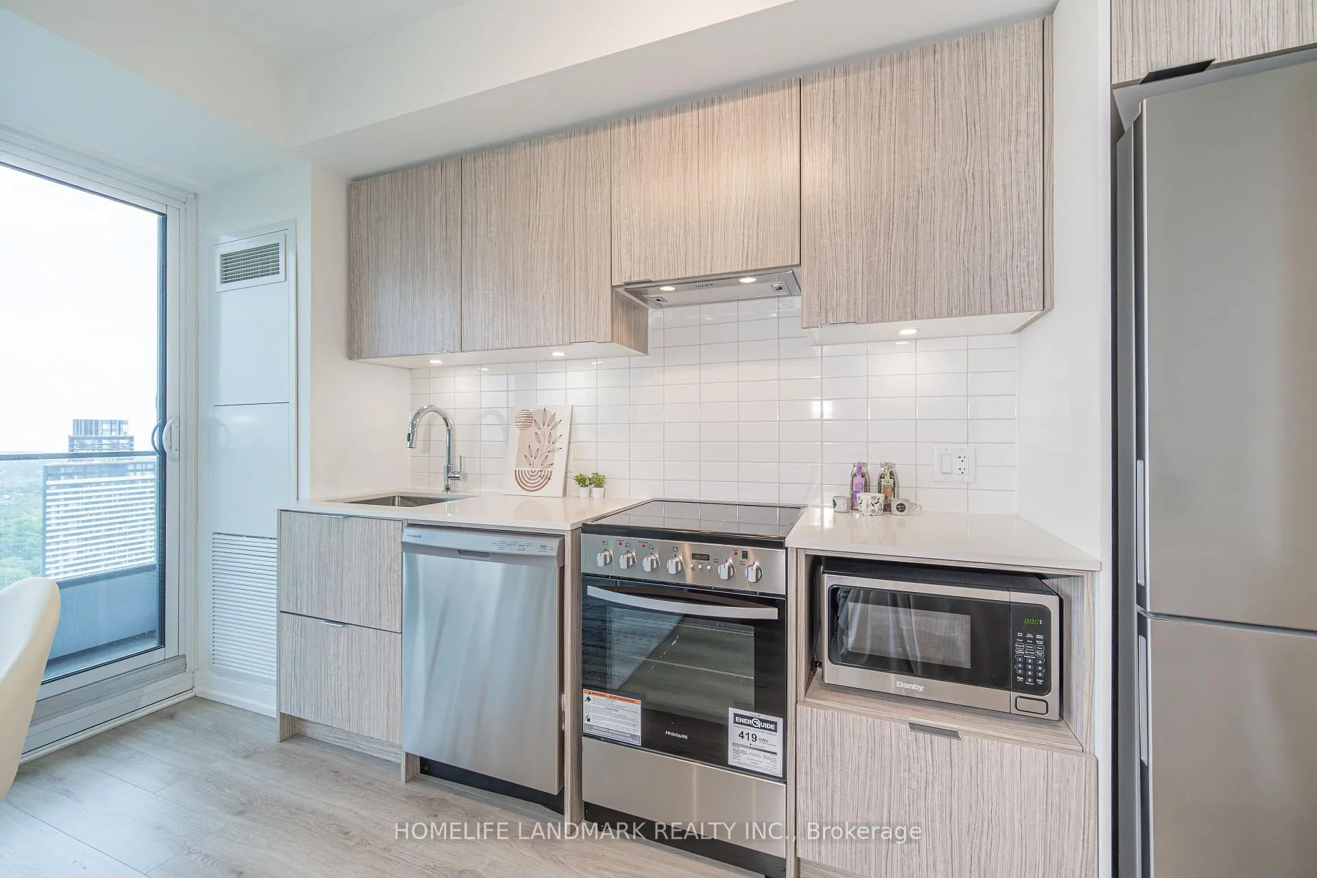 Photo 13 of Unit 4308, 395 Bloor Street E, Toronto, North St. James Town — HOMEH