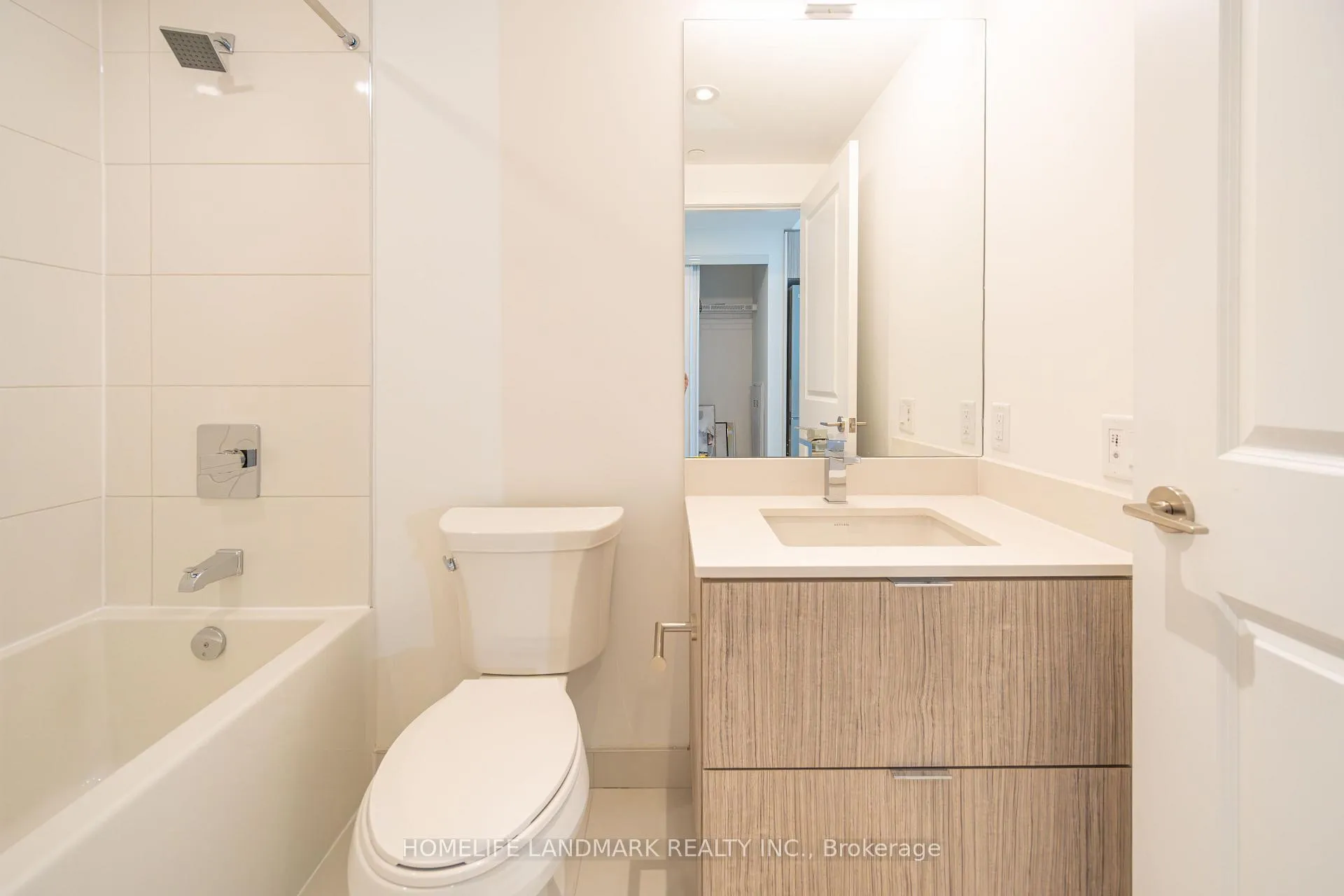 Photo 16 of Unit 4308, 395 Bloor Street E, Toronto, North St. James Town — HOMEH