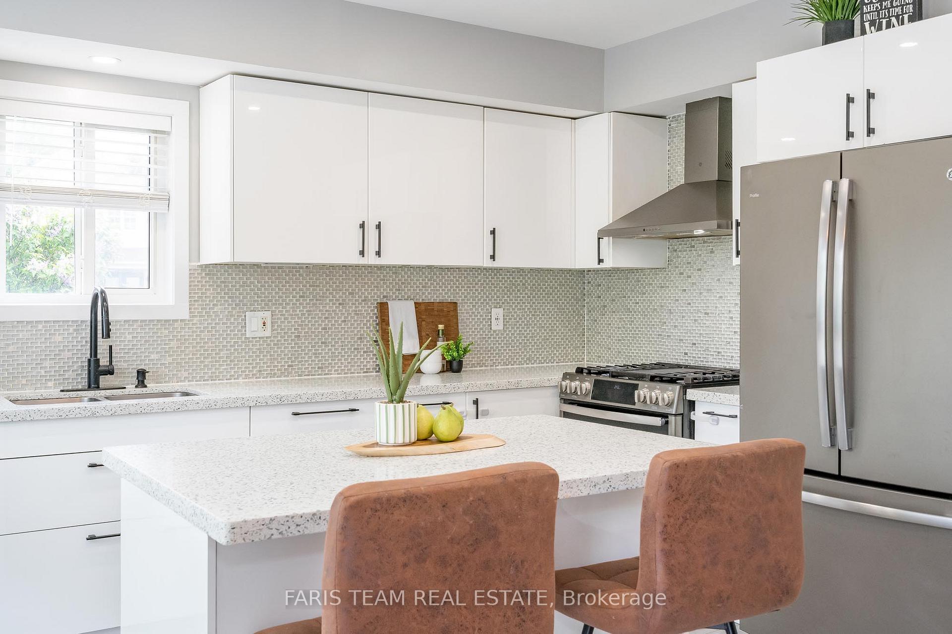 Photo 4 of 40 Truax Crescent, Essa, Angus — HOMEH