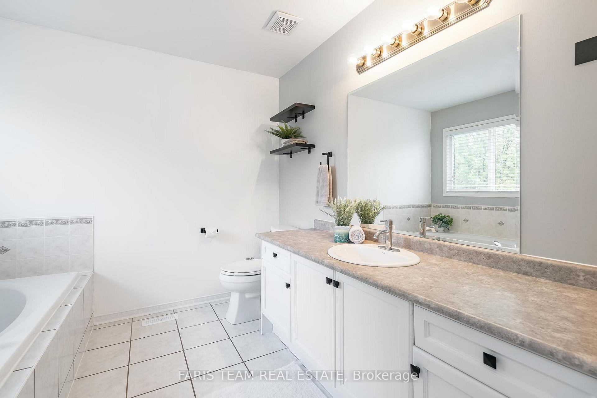 Photo 15 of 40 Truax Crescent, Essa, Angus — HOMEH