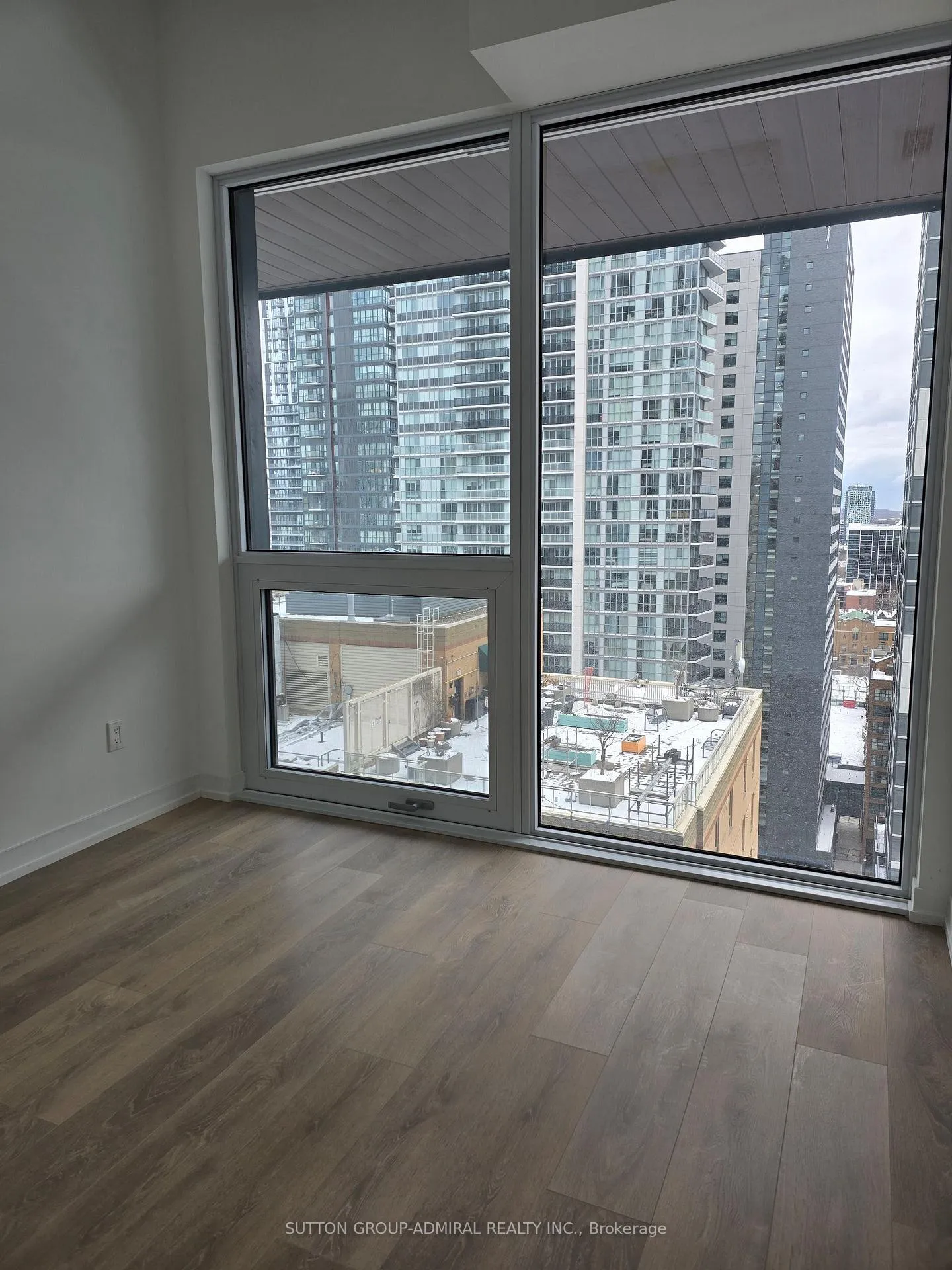 Photo 10 of 82 Dalhousie Street, Toronto, Church-Yonge Corridor — HOMEH