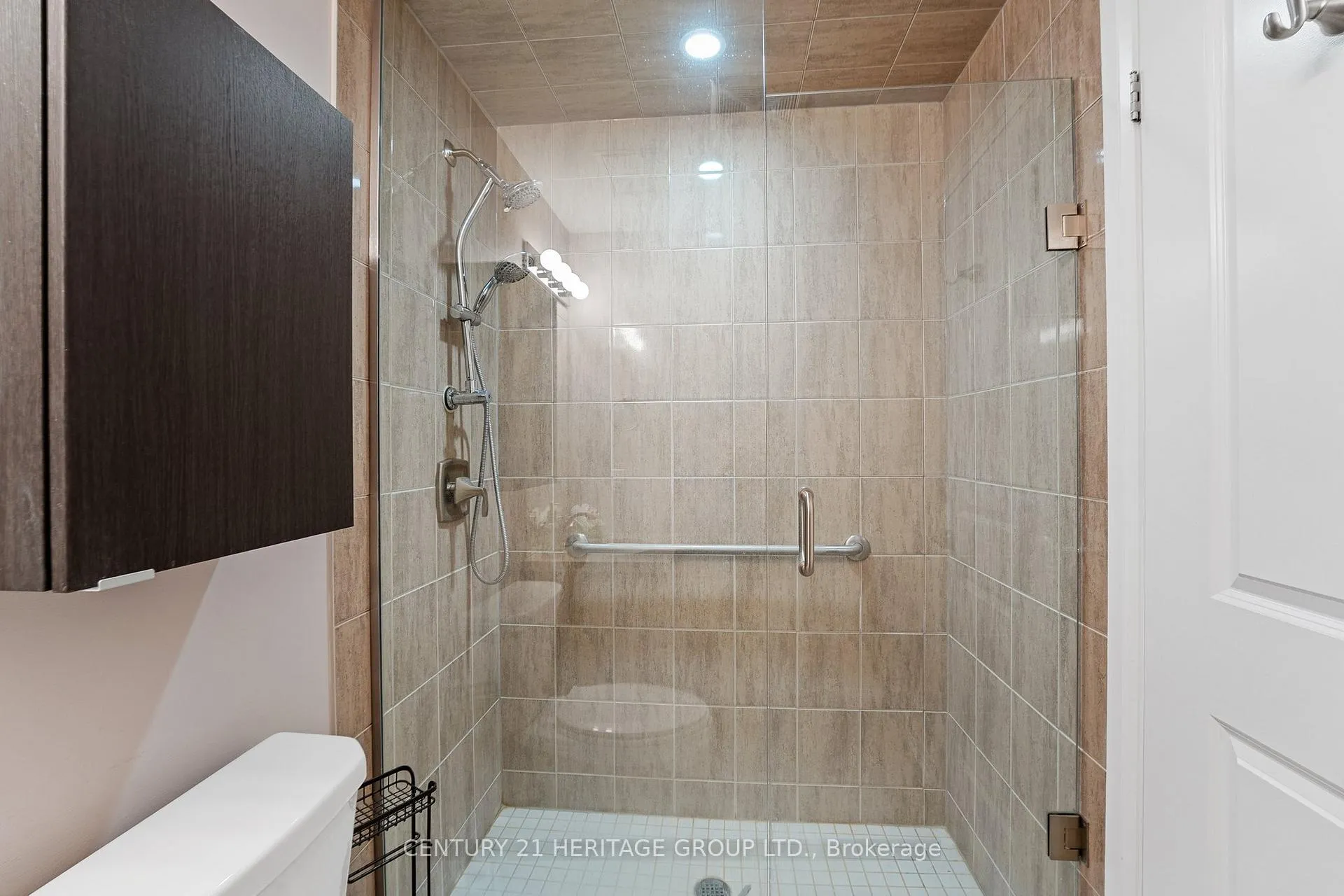 Photo 19 of Unit 201, 306 Essa Road, Barrie, Ardagh — HOMEH