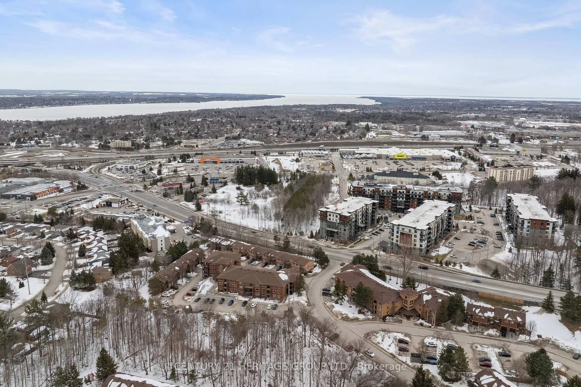 Photo 35 of Unit 201, 306 Essa Road, Barrie, Ardagh — HOMEH