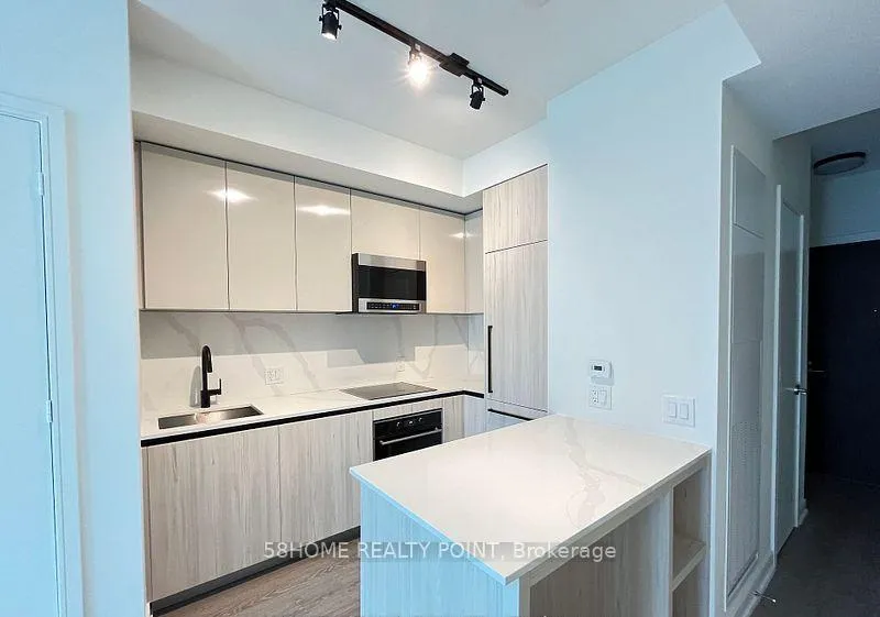 Photo 4 of Unit 519, 425 Front Street E, Toronto, Waterfront Communities — HOMEH