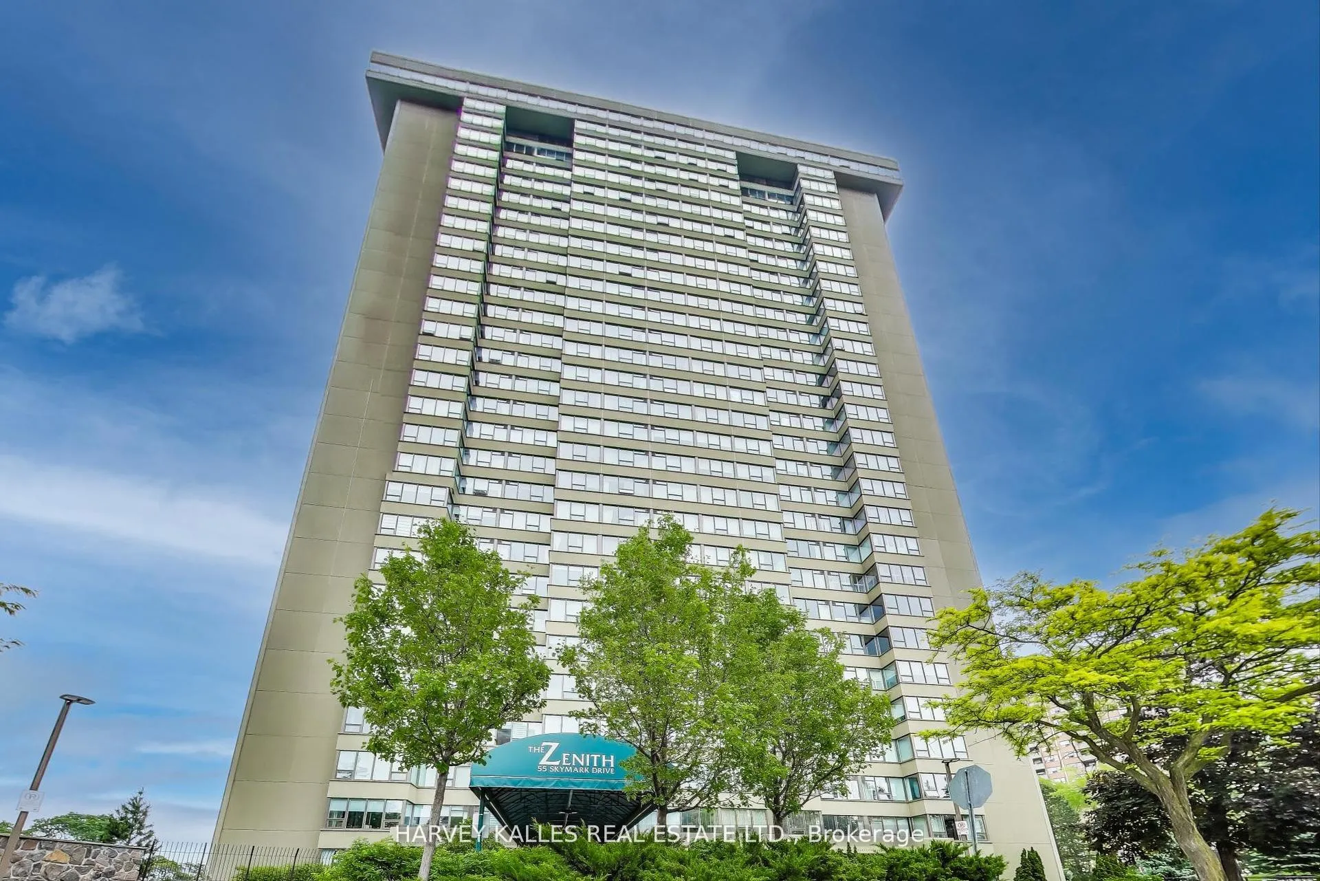 Photo 12 of Unit 902, 55 Skymark Drive, North York, Hillcrest Village — HOMEH