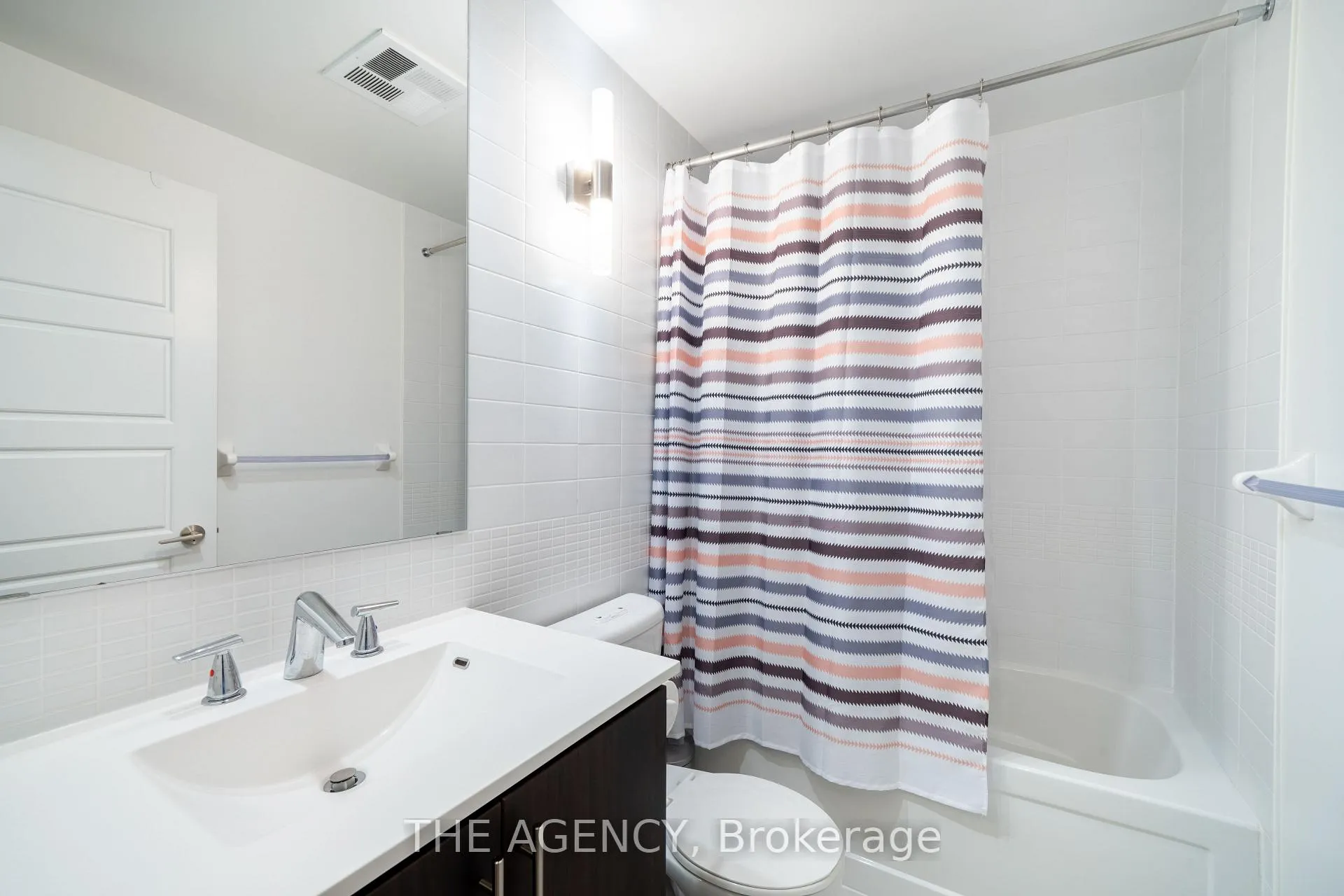 Photo 18 of Unit 905, 28 Linden Street W, Toronto, North St. James Town — HOMEH
