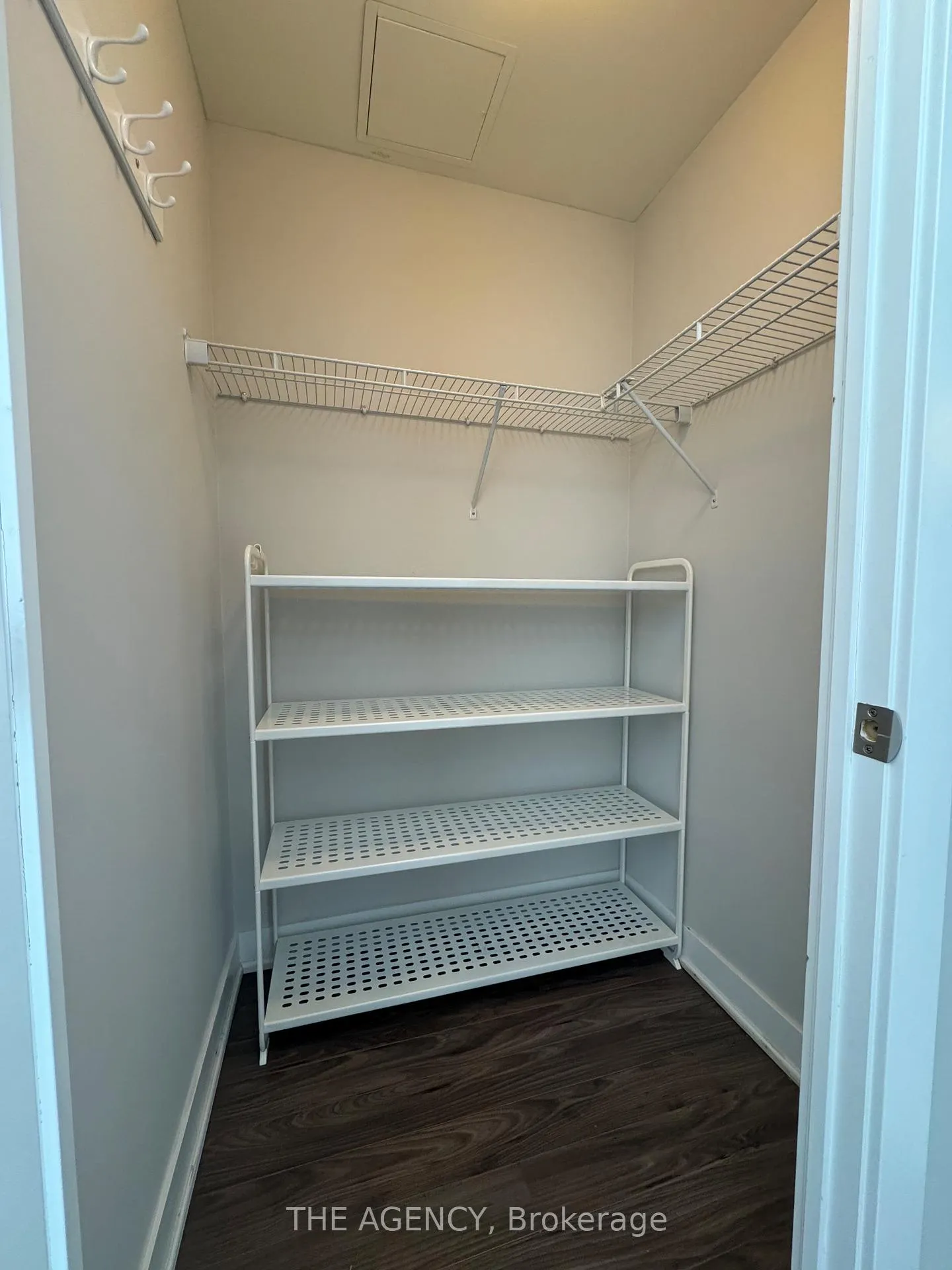 Photo 19 of Unit 905, 28 Linden Street W, Toronto, North St. James Town — HOMEH