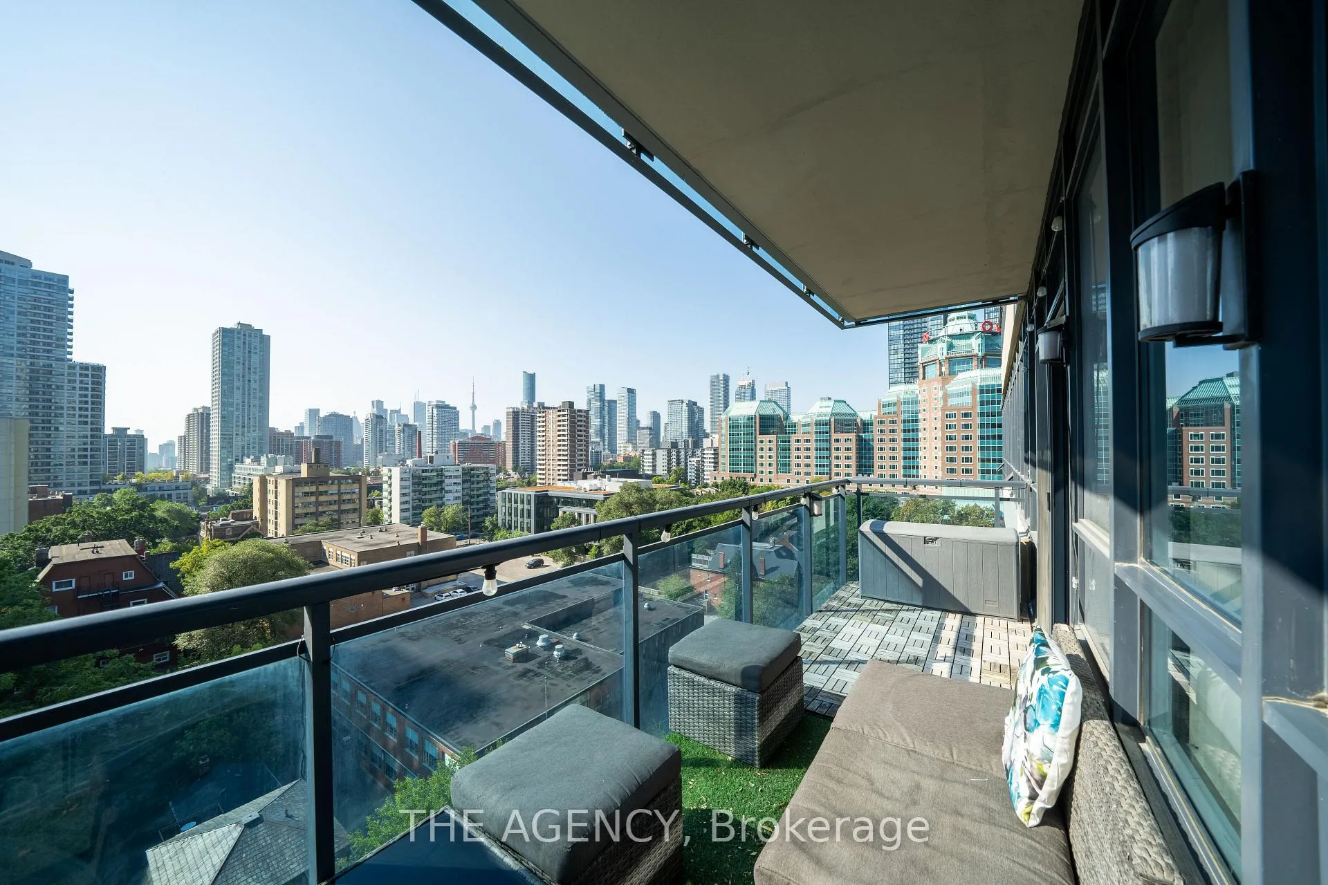 Photo 22 of Unit 905, 28 Linden Street W, Toronto, North St. James Town — HOMEH