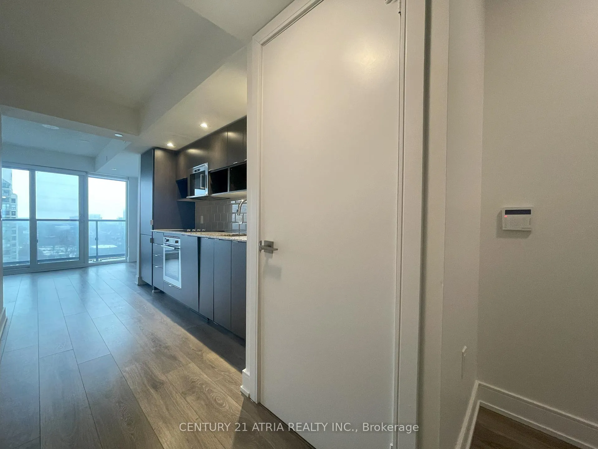 Photo 2 of Unit 1107, 89 Mcgill Street, Toronto, Church-Yonge Corridor — HOMEH