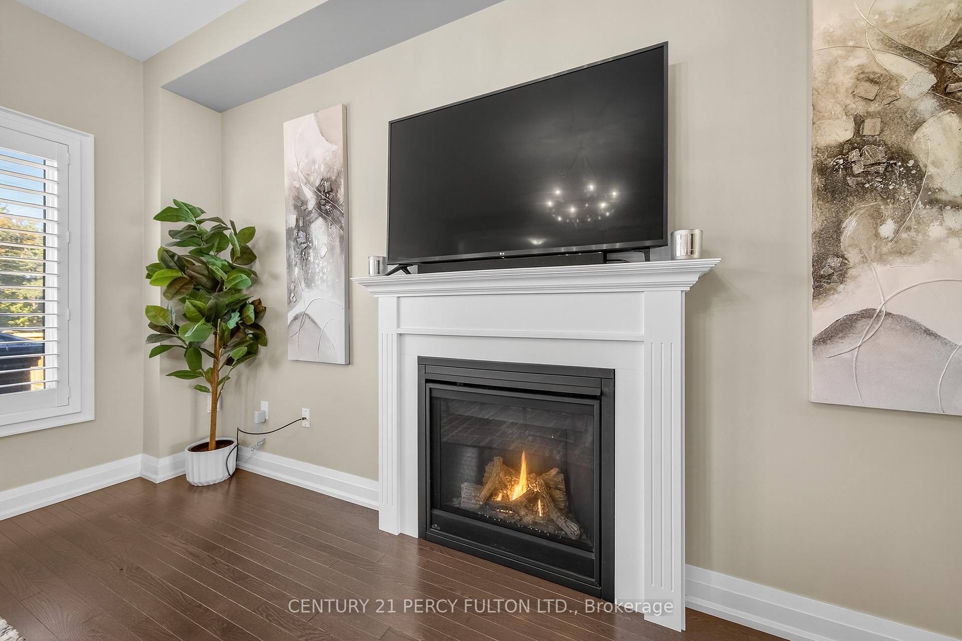 Photo 7 of 3 Muirfield Drive, Barrie, Ardagh — HOMEH