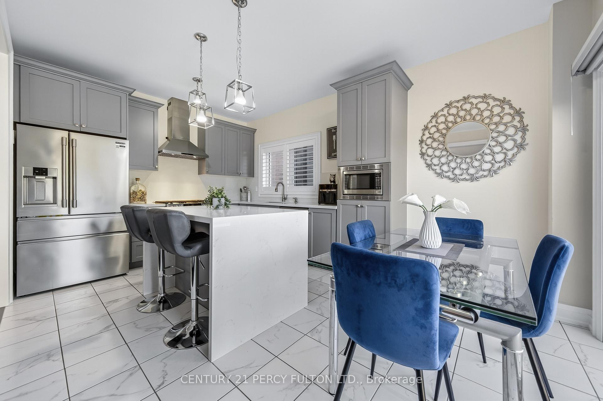 Photo 9 of 3 Muirfield Drive, Barrie, Ardagh — HOMEH