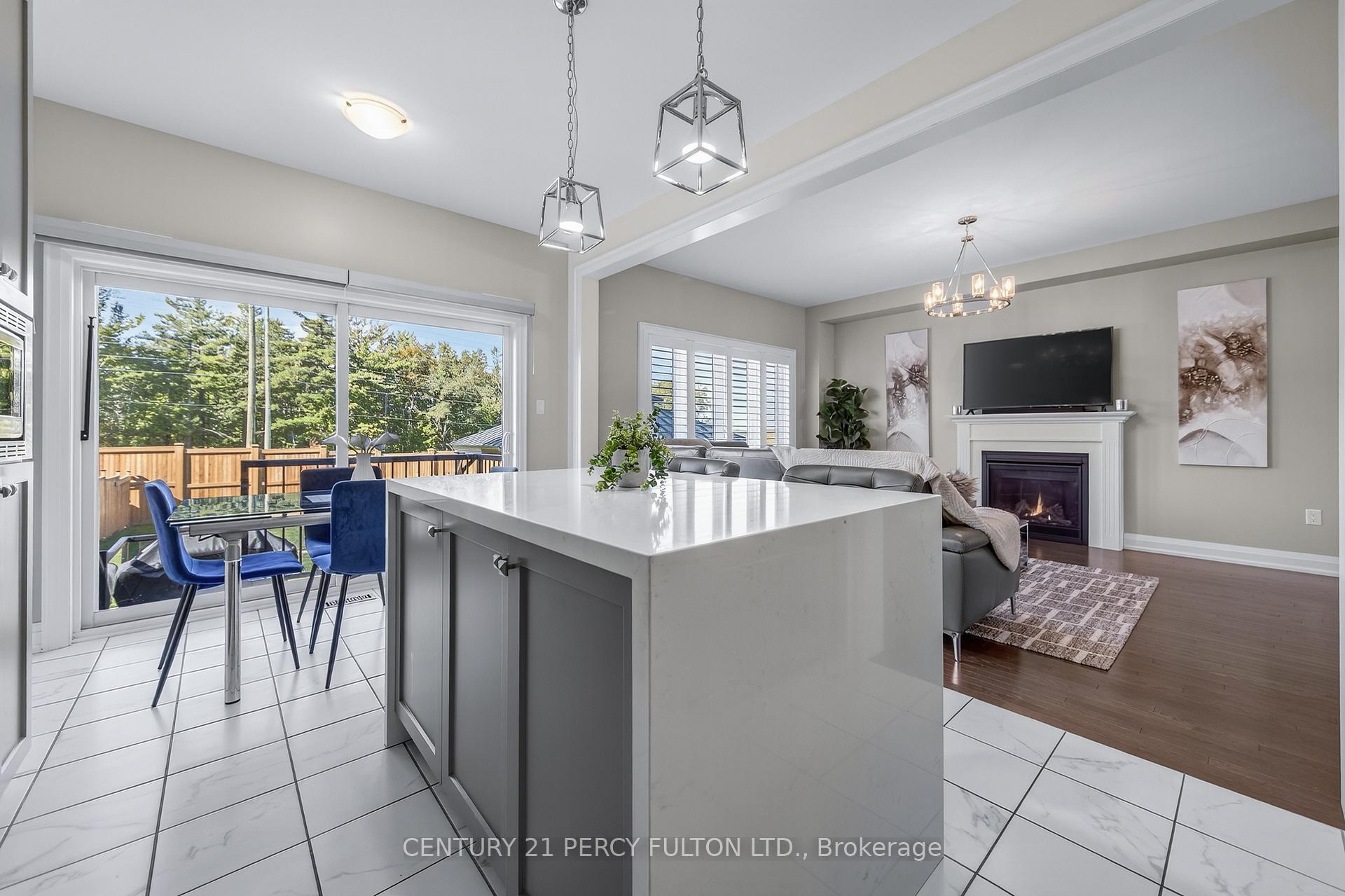 Photo 11 of 3 Muirfield Drive, Barrie, Ardagh — HOMEH