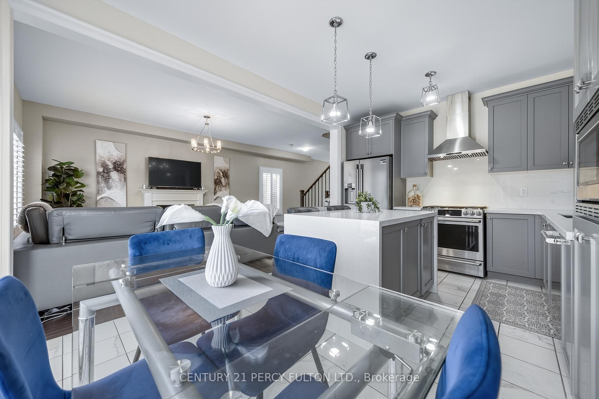 Photo 12 of 3 Muirfield Drive, Barrie, Ardagh — HOMEH