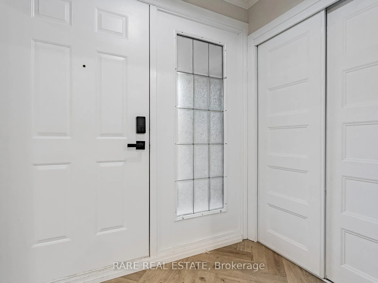 Photo 3 of 262 Haddington Avenue, Toronto, Bedford Park-Nortown — HOMEH