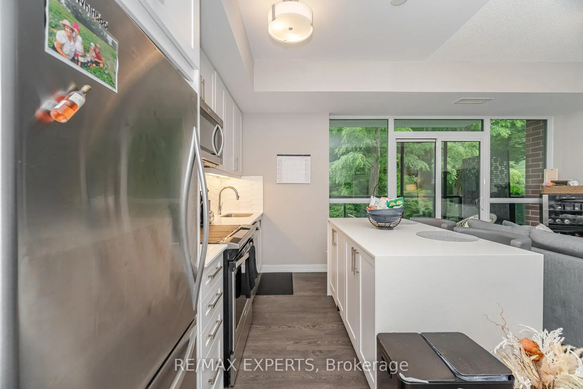 Photo 9 of Unit 305, 50 Ann Street, Caledon, Bolton West — HOMEH