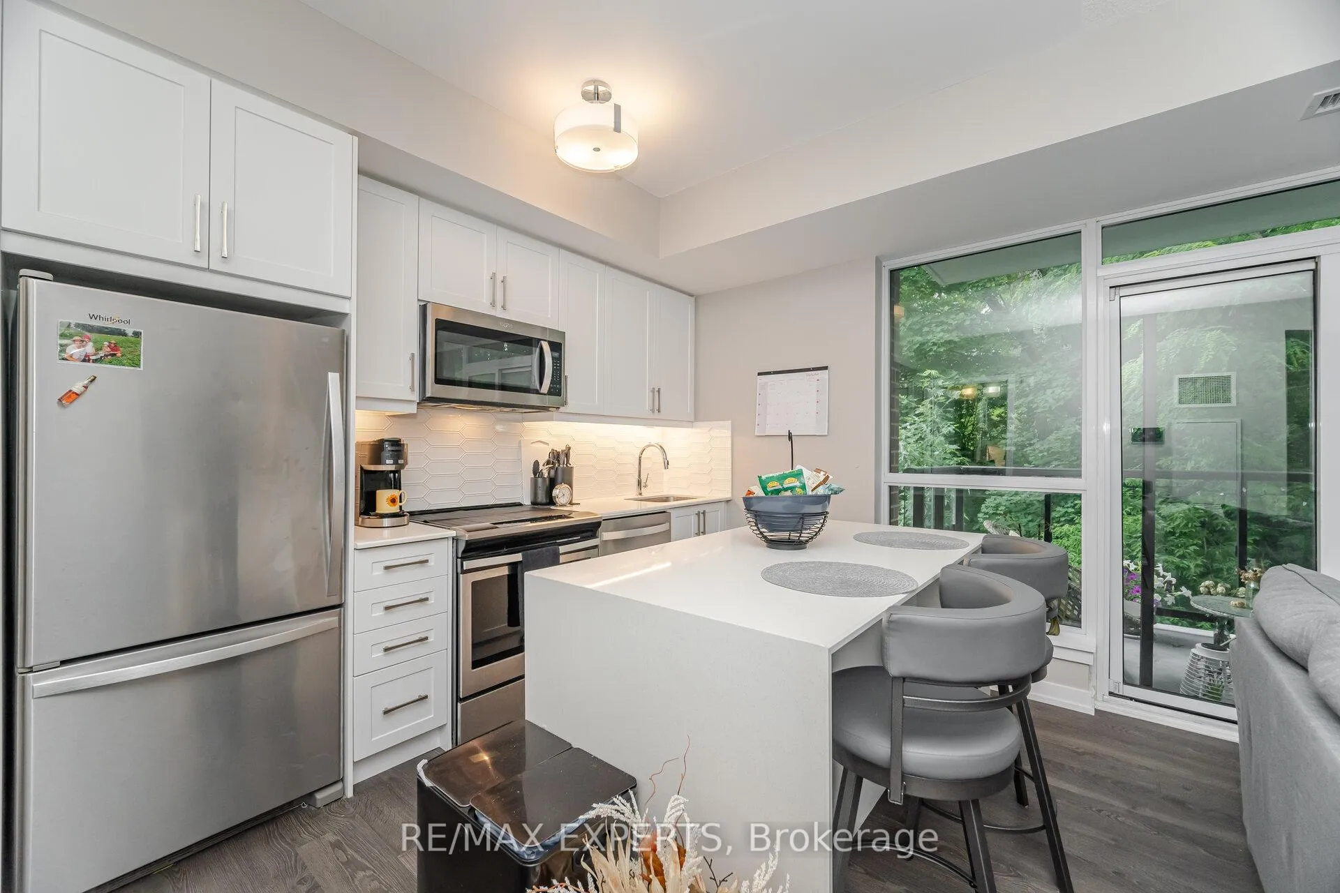 Photo 10 of Unit 305, 50 Ann Street, Caledon, Bolton West — HOMEH