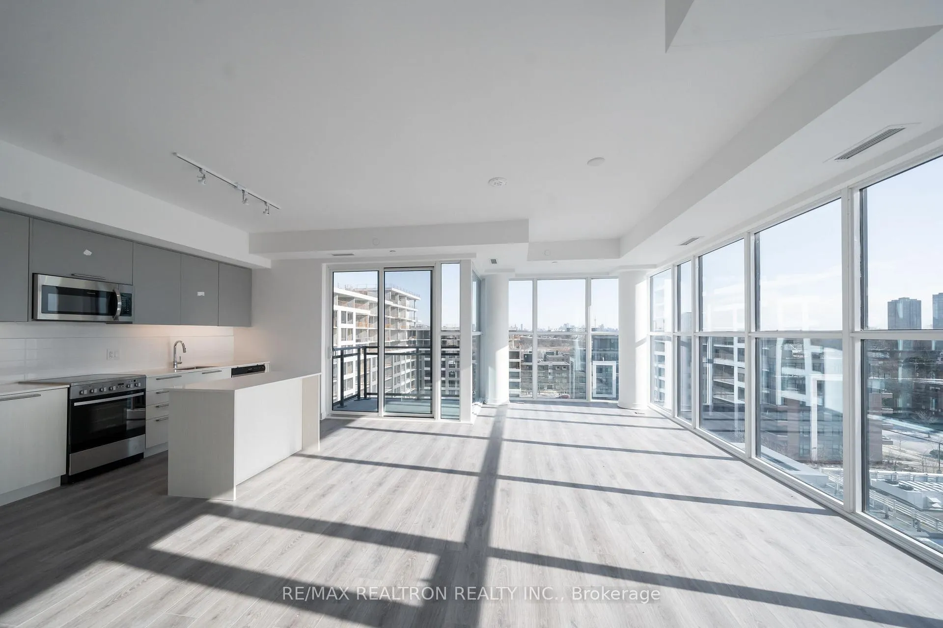 Front of Unit 803, 25 Neighbourhood Lane