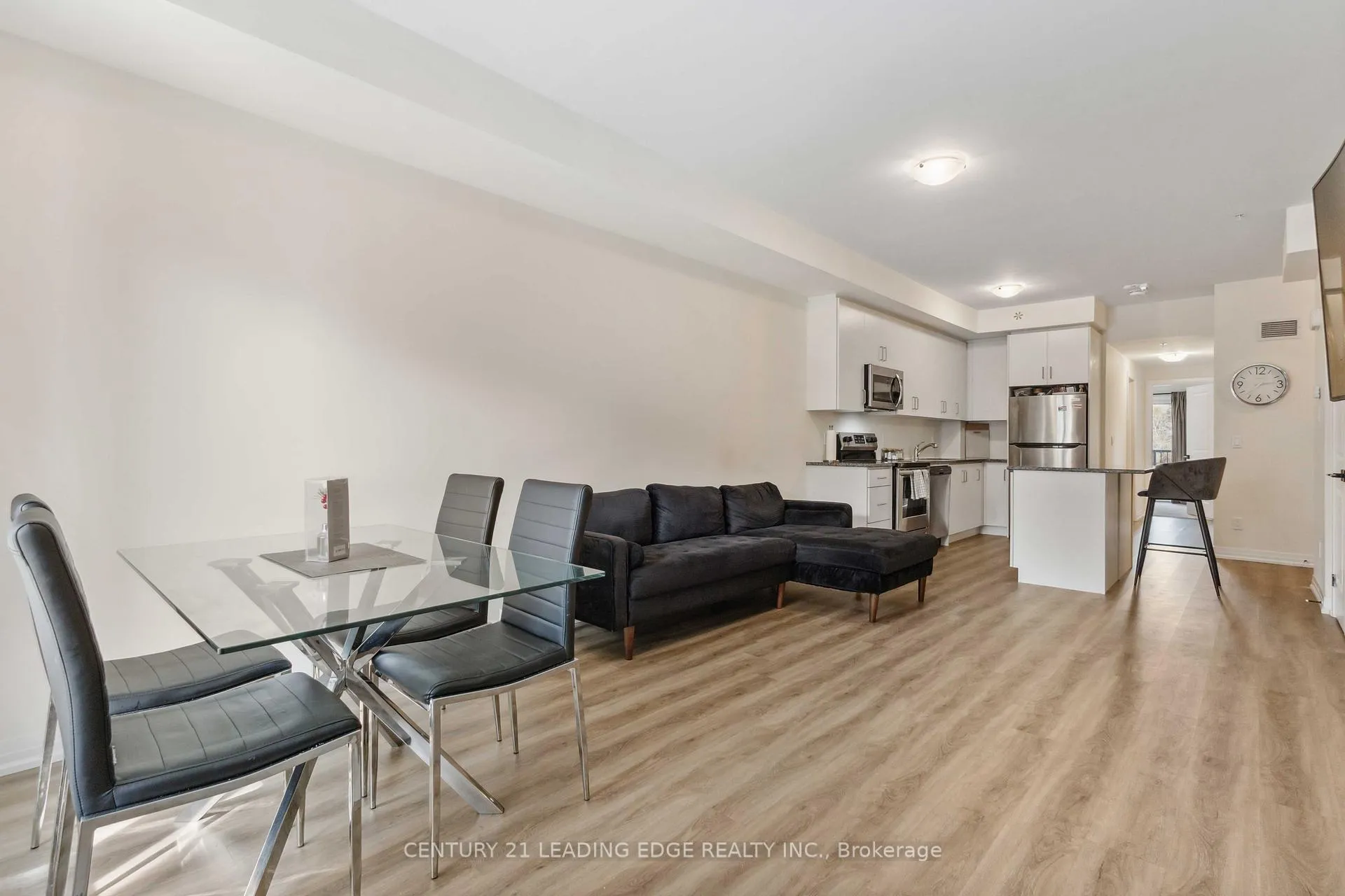 Photo 6 of Unit 817, 2635 William Jackson Drive, Pickering, Duffin Heights — HOMEH