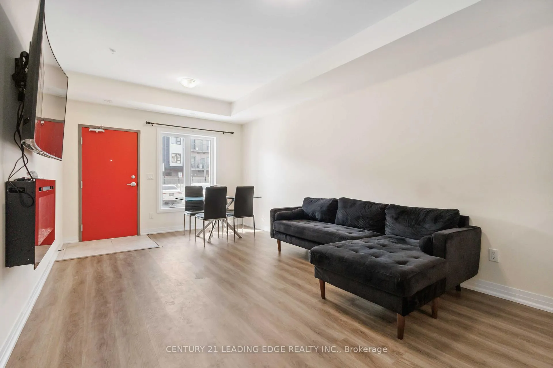Photo 9 of Unit 817, 2635 William Jackson Drive, Pickering, Duffin Heights — HOMEH