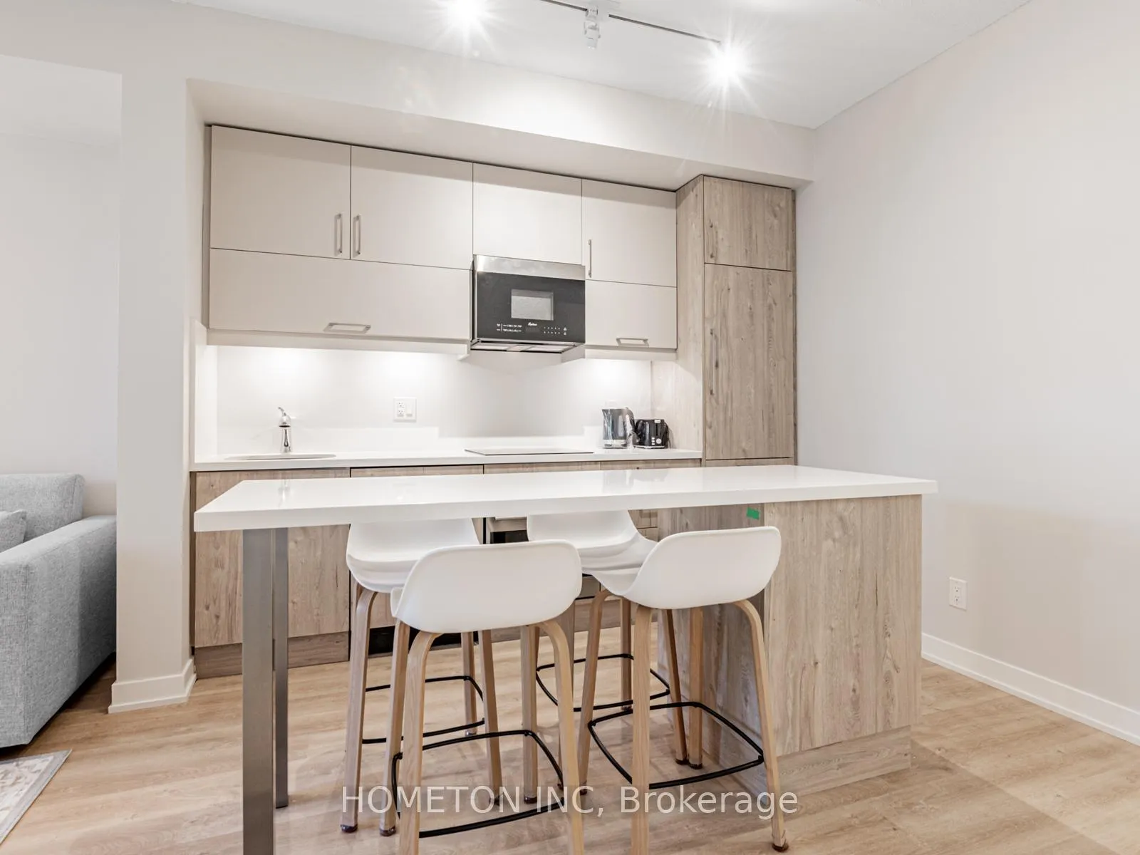 Photo 8 of Unit B515, 292 Verdale Crossing, Markham, Unionville — HOMEH