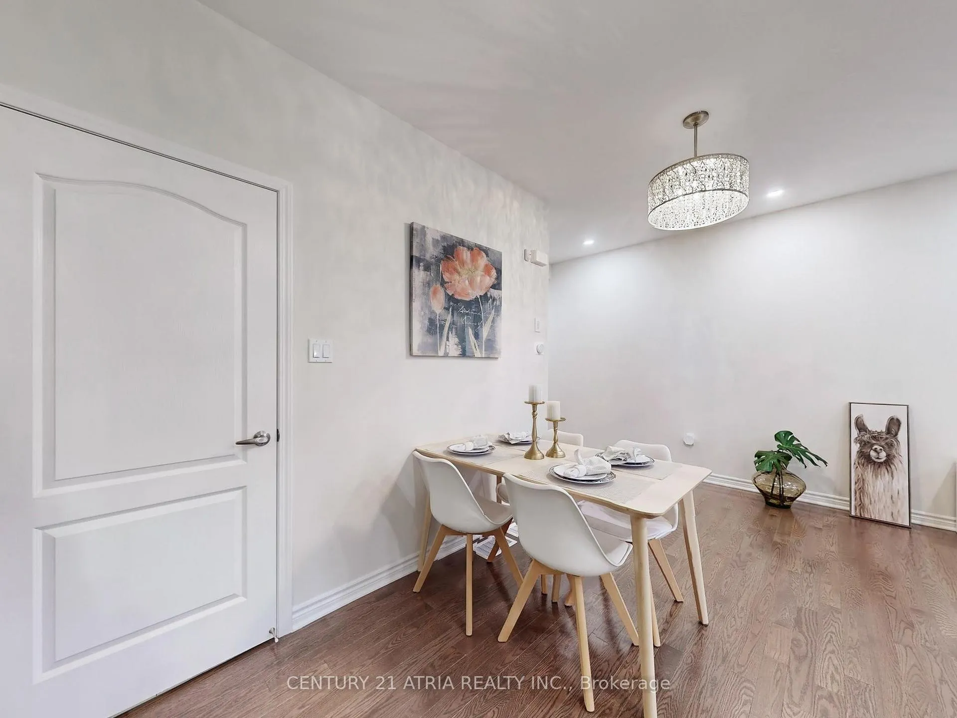 Photo 3 of 55 Frederick Wilson Avenue, Markham, Cornell — HOMEH